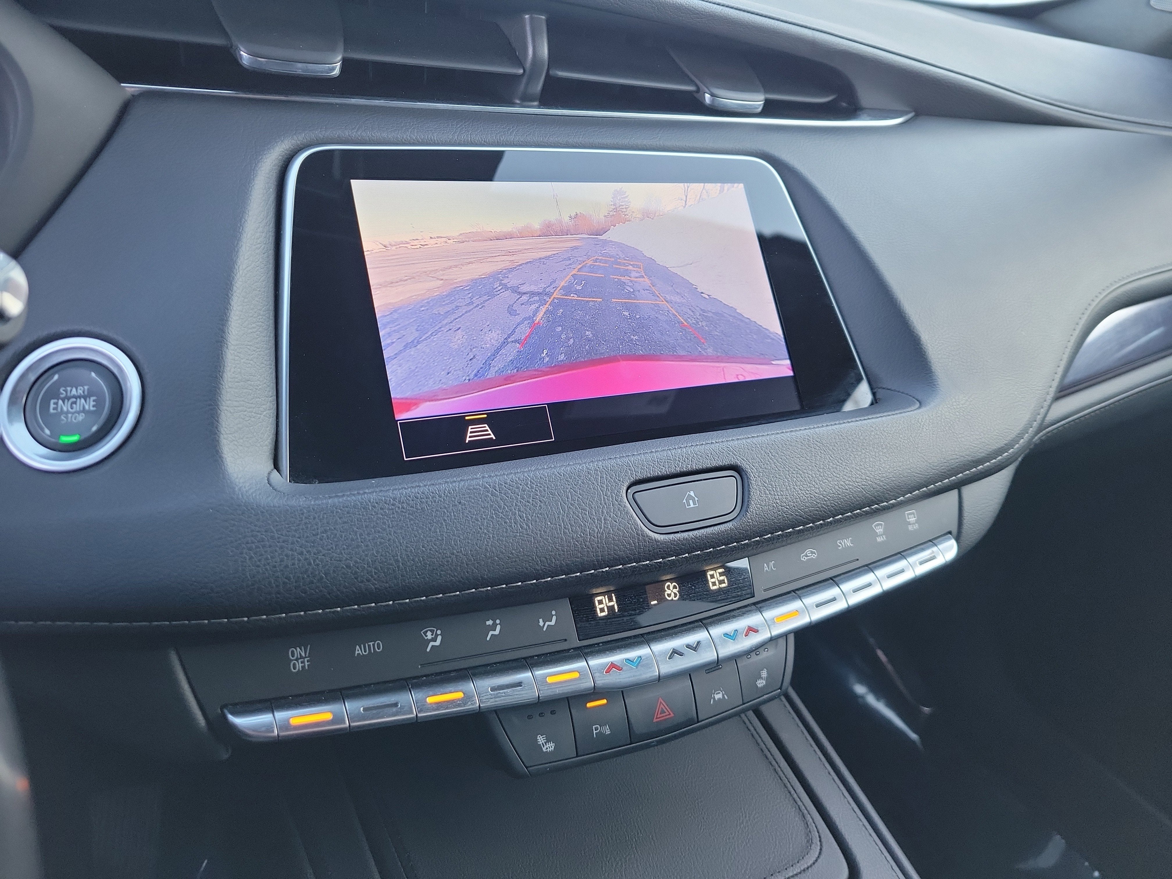 2023 Cadillac XT4 Luxury