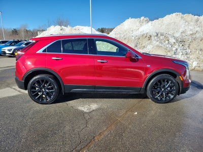 2023 Cadillac XT4 Luxury