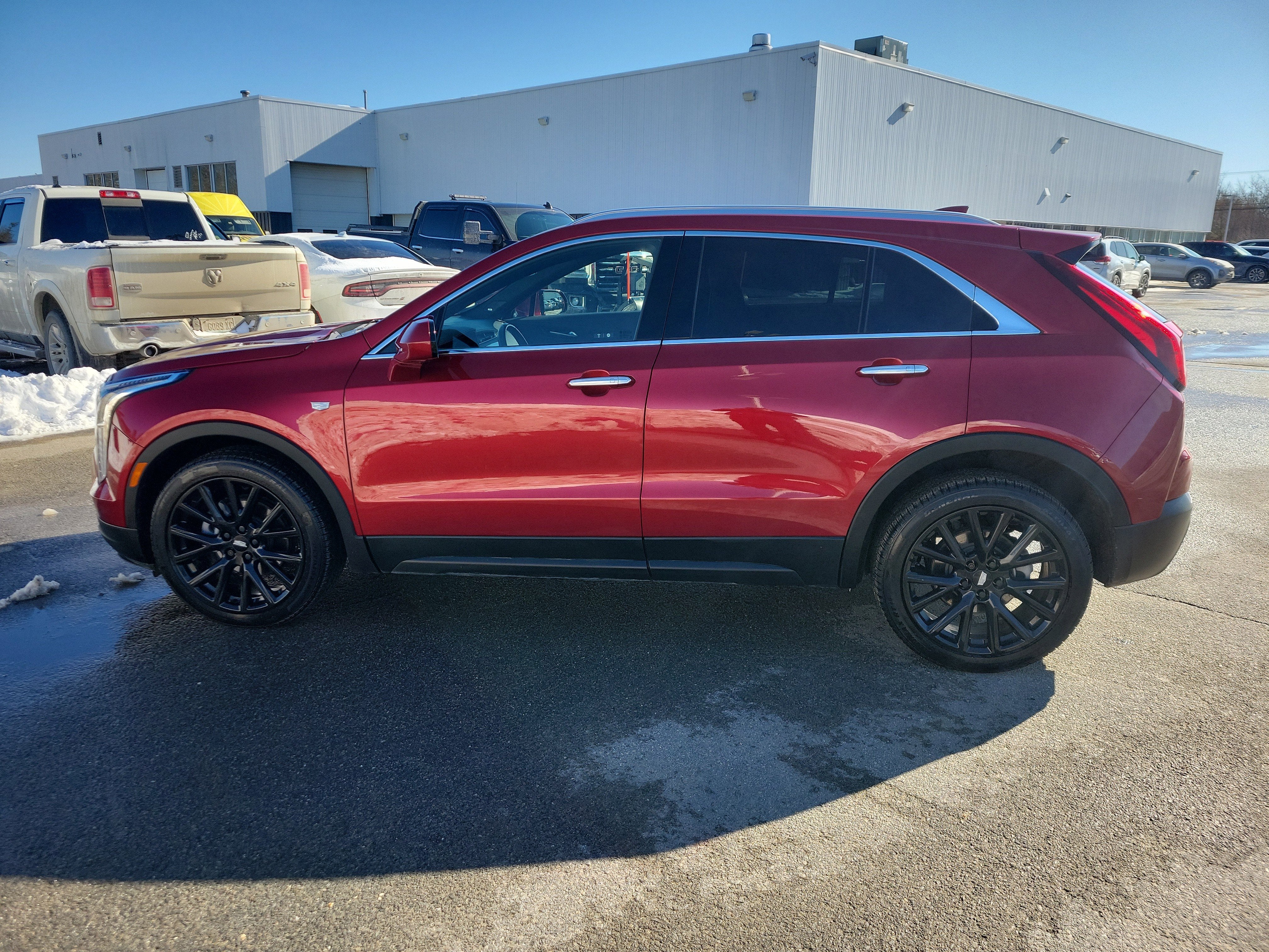 2023 Cadillac XT4 Luxury