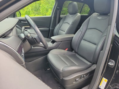 2022 Cadillac XT4 Luxury