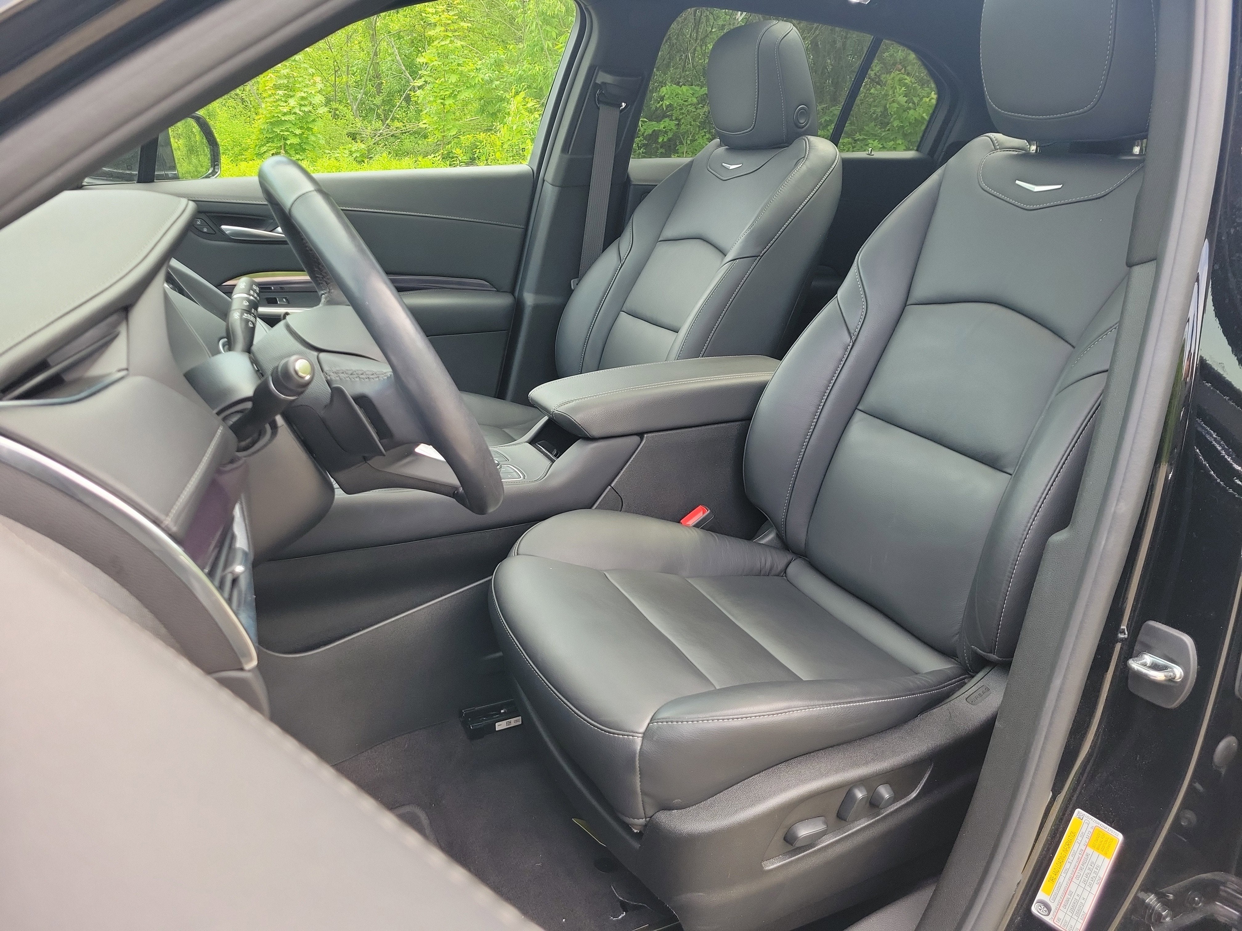 2022 Cadillac XT4 Luxury