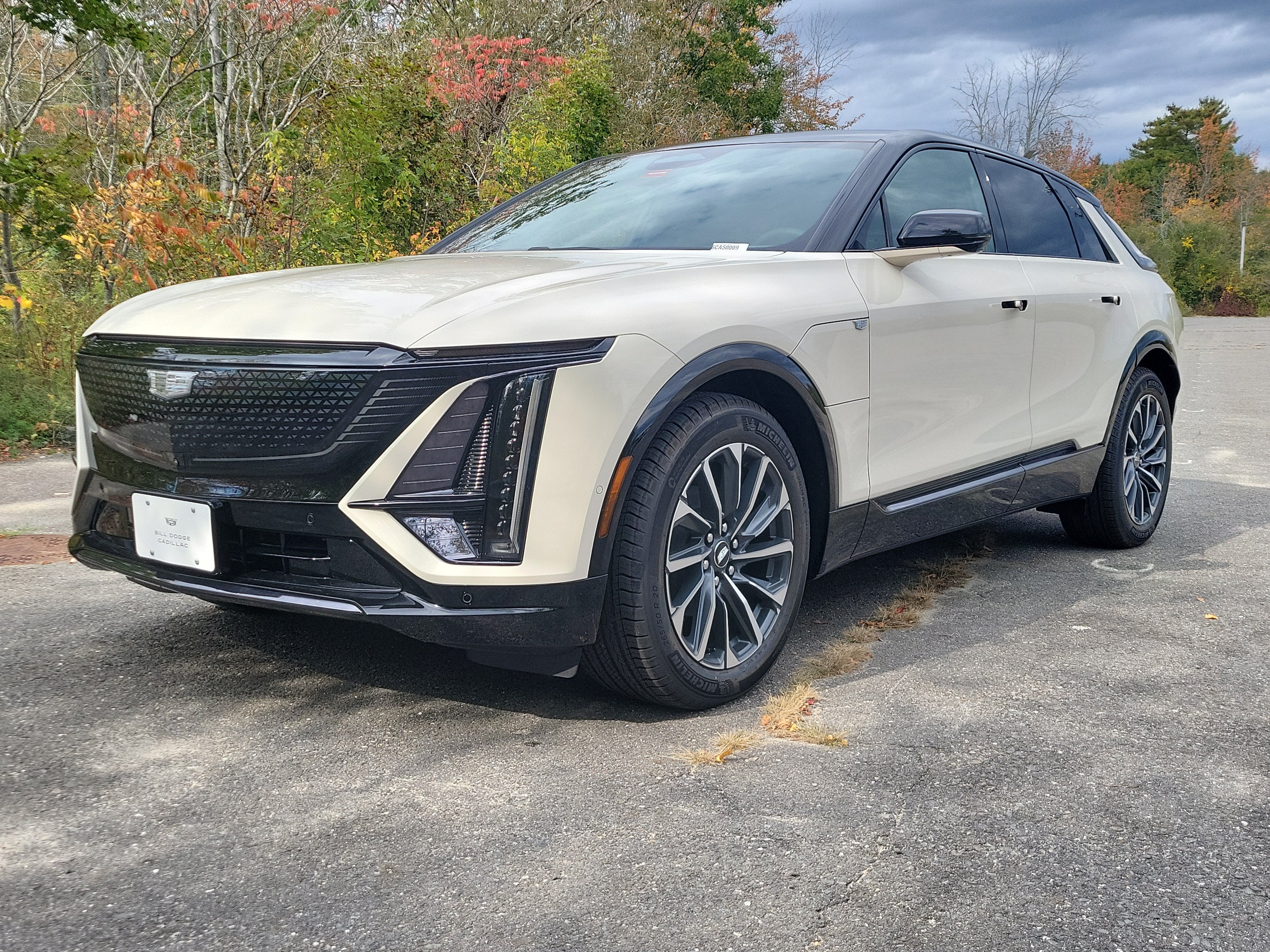 2027 Cadillac LYRIQ Premium Sport