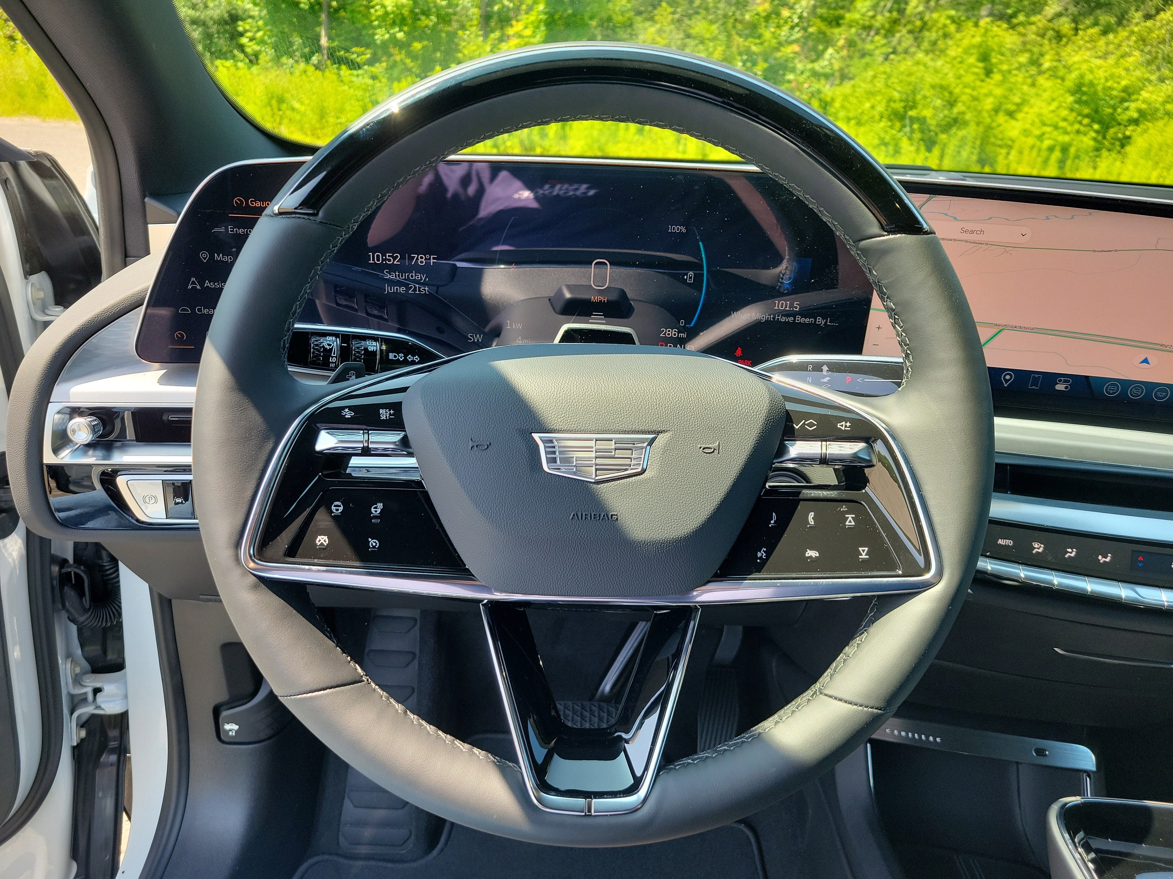 2025 Cadillac LYRIQ Sport 2