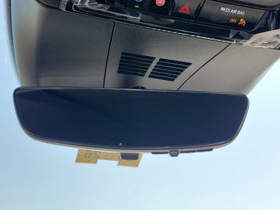 2025 Cadillac LYRIQ Sport 2