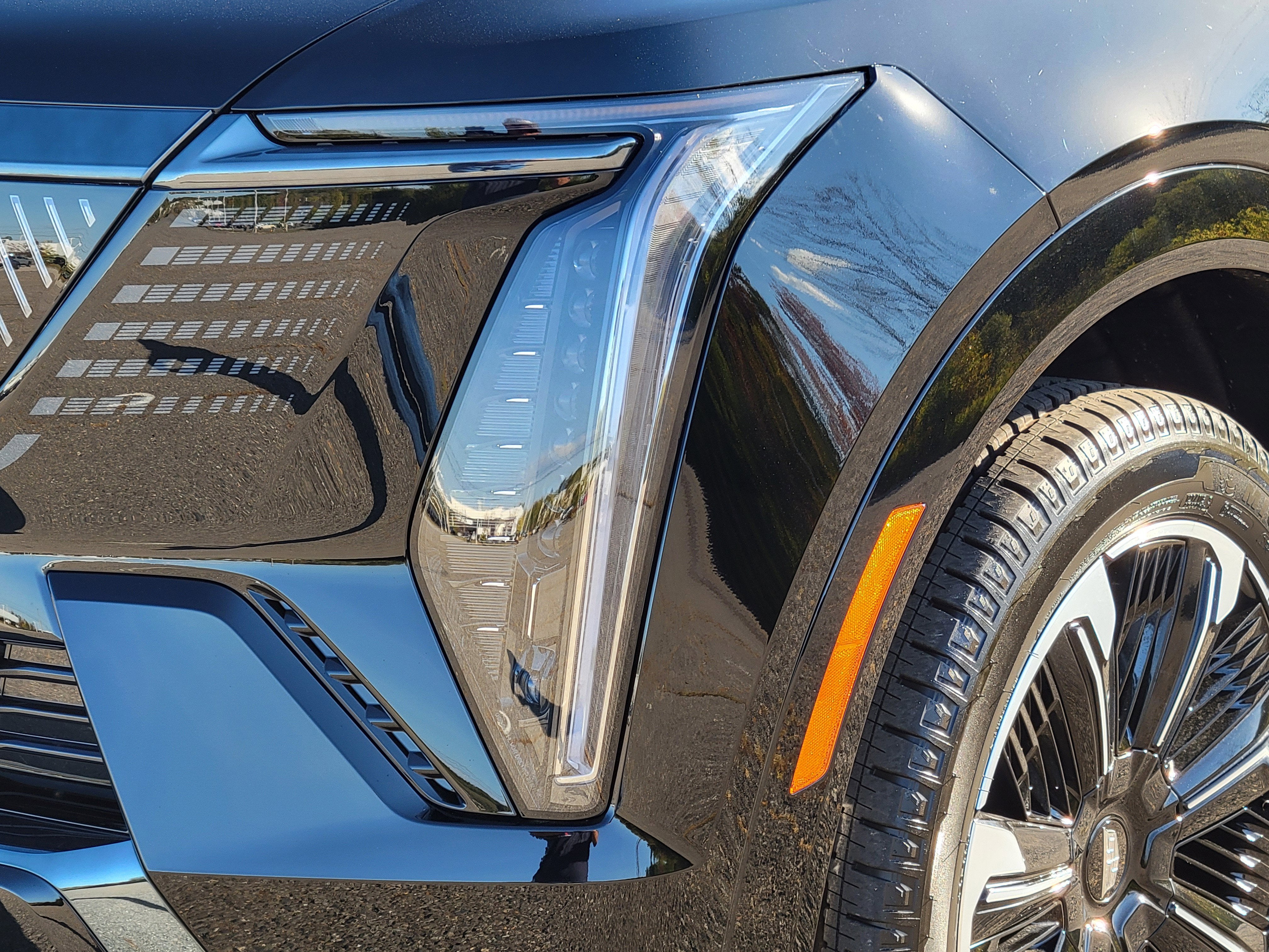 2026 Cadillac ESCALADE IQL Sport