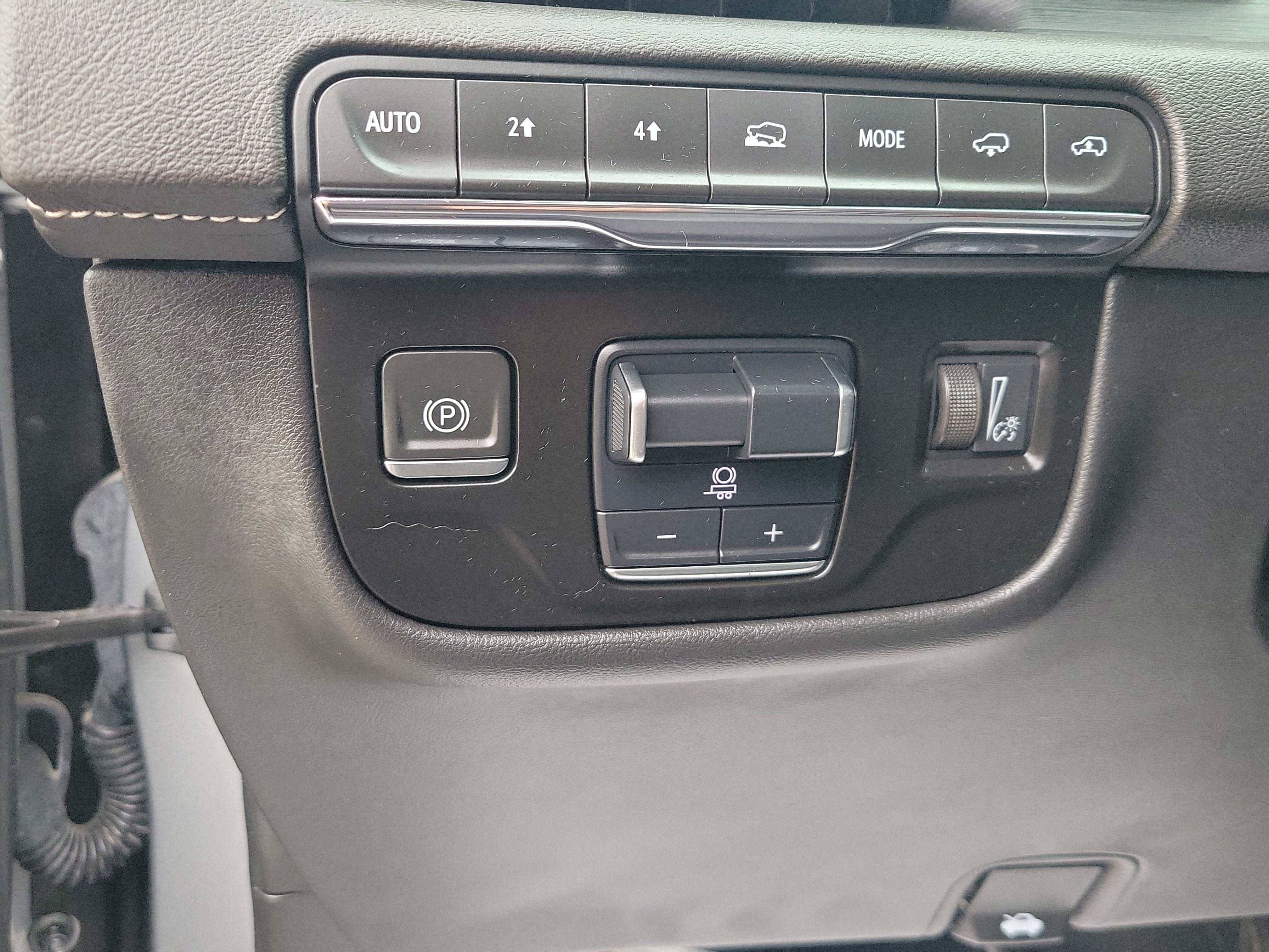 2023 Cadillac Escalade 4WD Sport