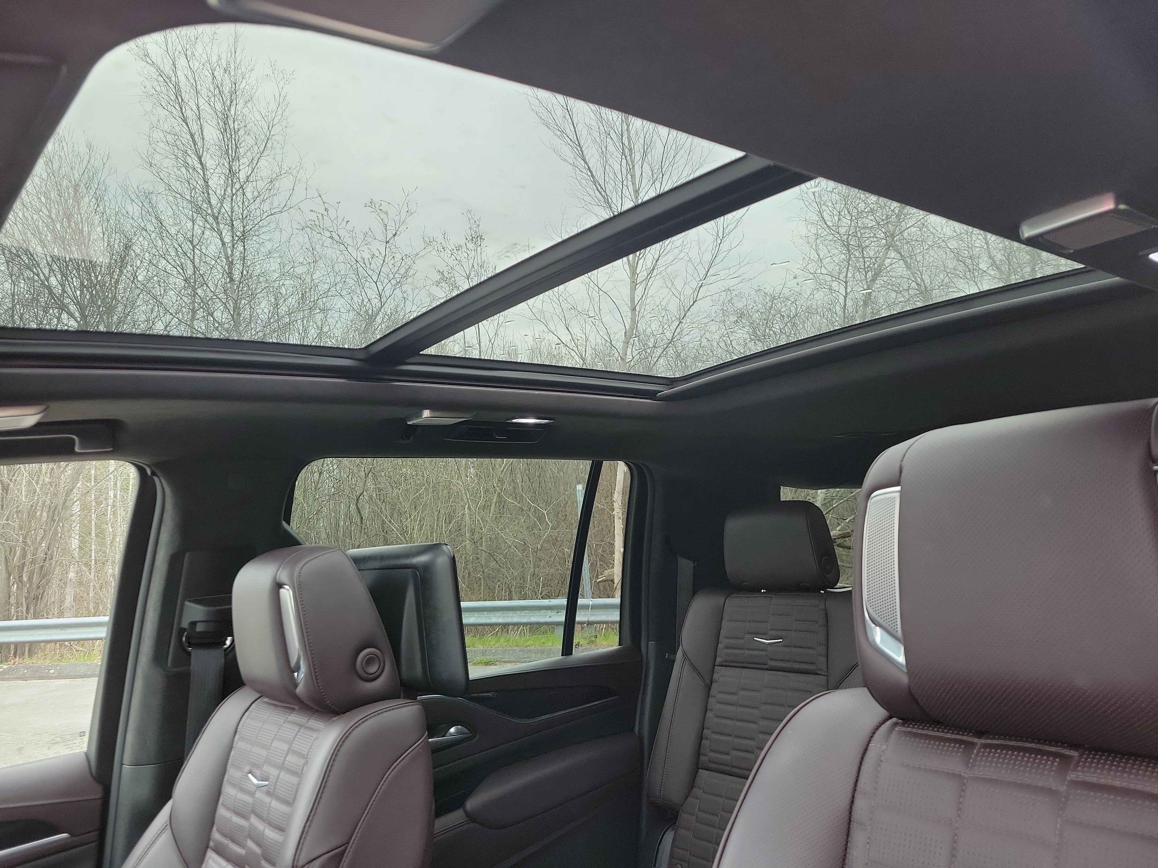 2024 Cadillac Escalade ESV Sport Platinum