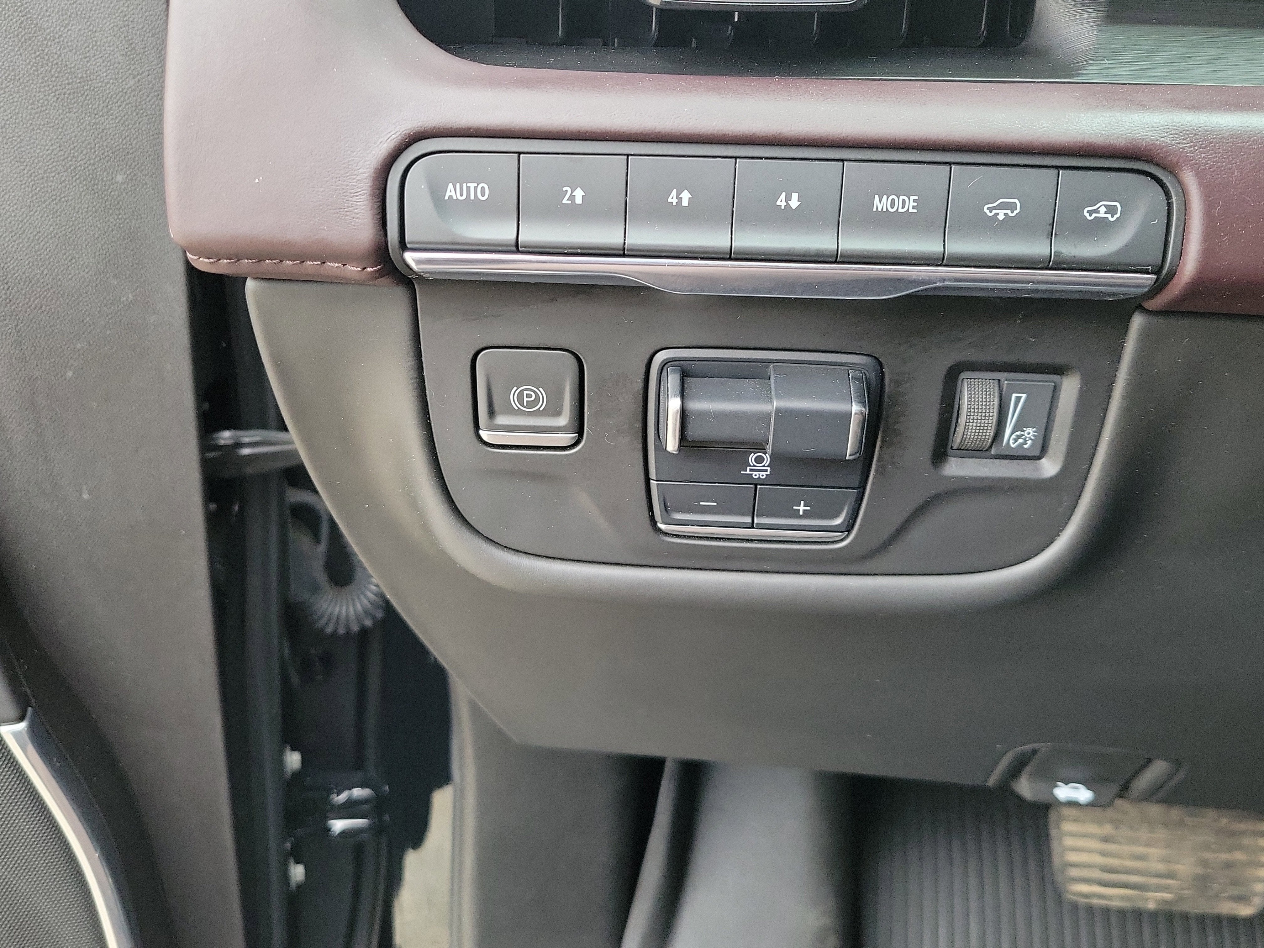 2024 Cadillac Escalade ESV Sport Platinum
