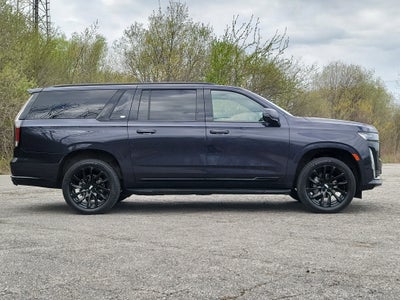 2023 Cadillac Escalade ESV Sport Platinum