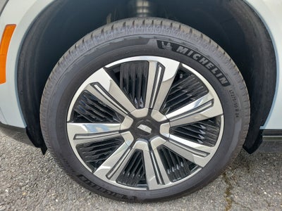 2025 Cadillac ESCALADE IQ Luxury 2