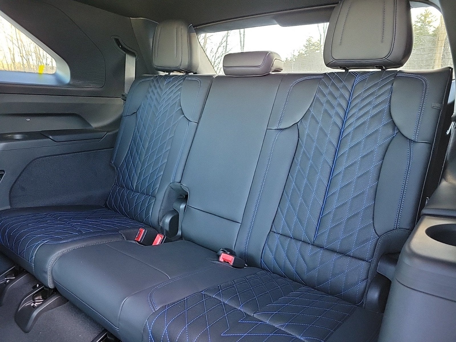 2025 Cadillac ESCALADE IQ Sport 1