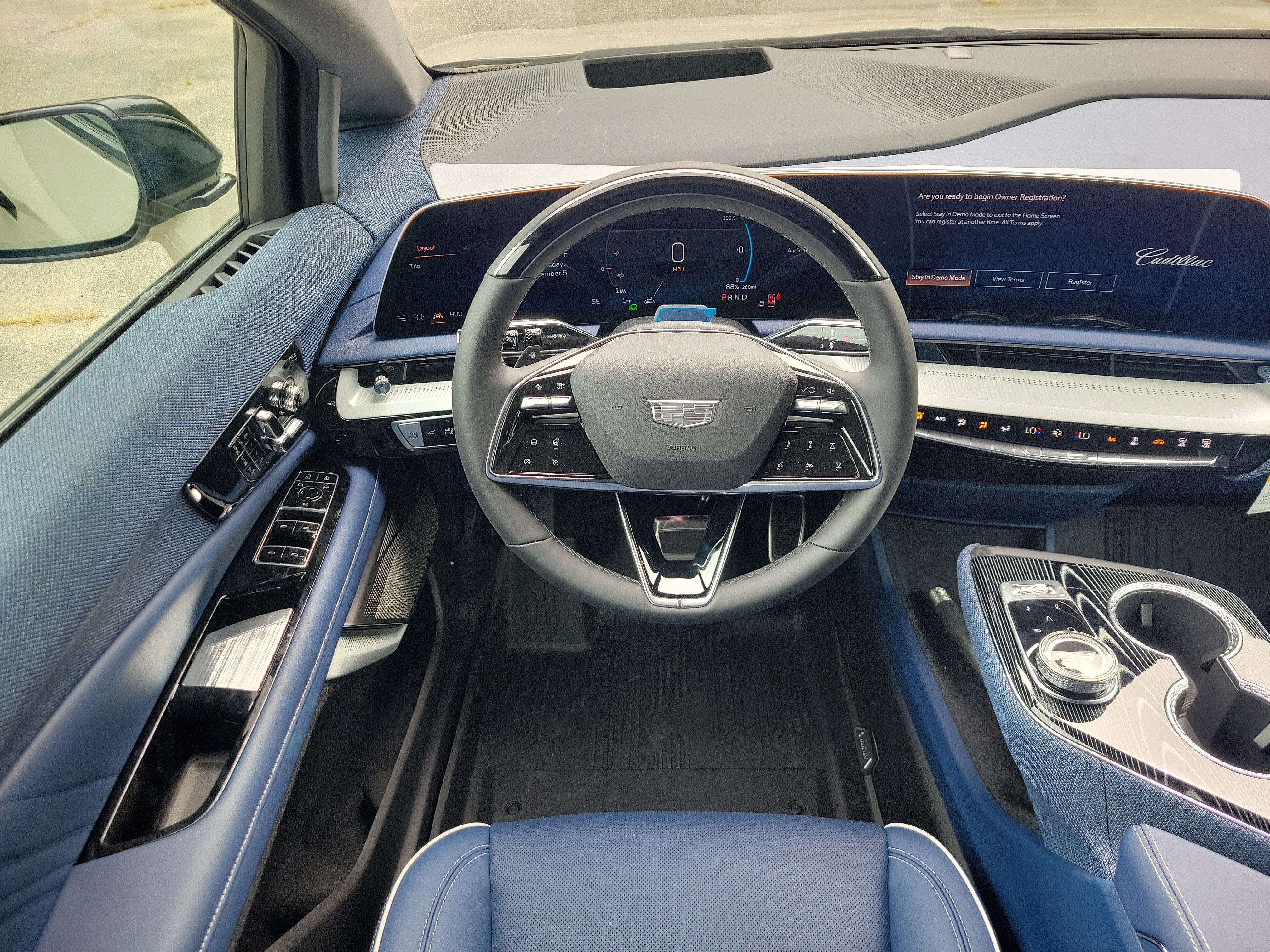 2027 Cadillac OPTIQ Premium Luxury