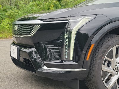 2027 Cadillac OPTIQ Premium Luxury