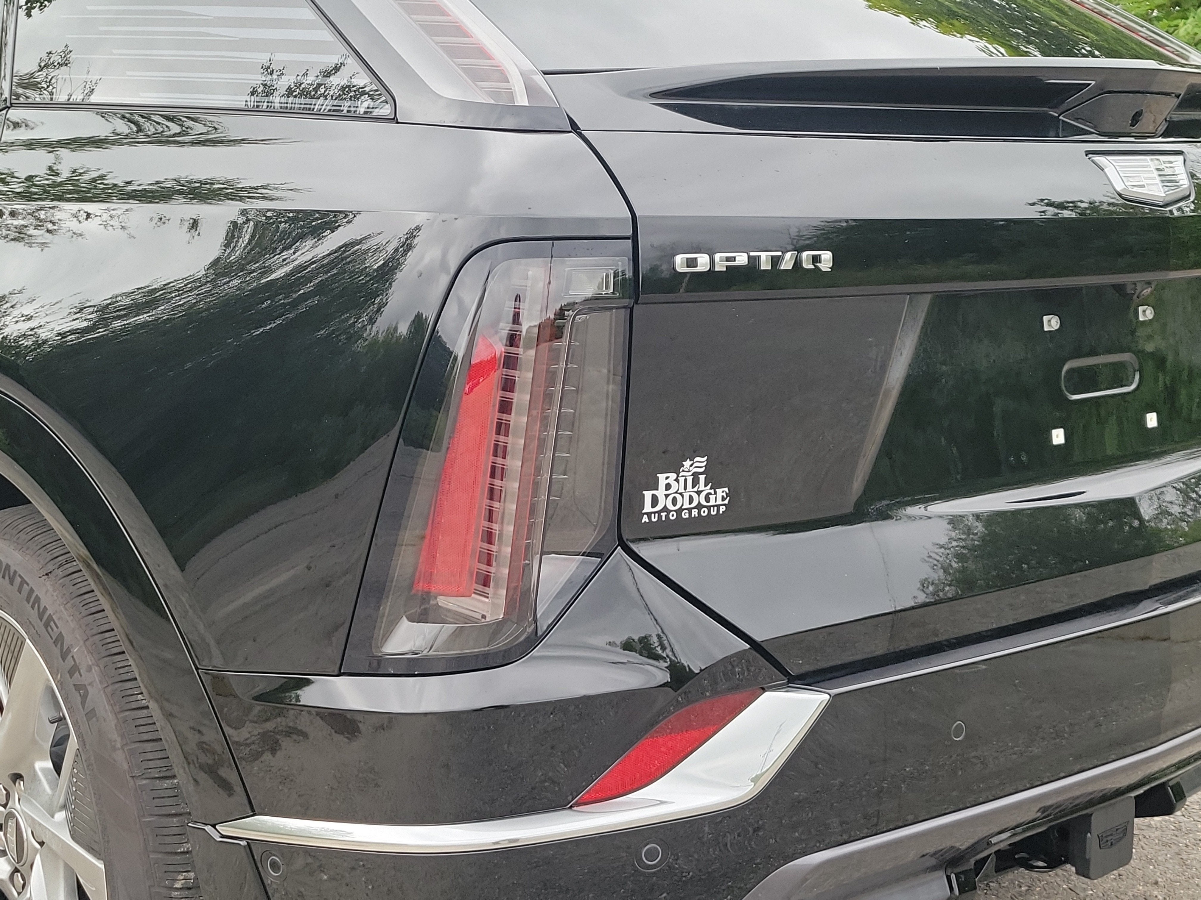 2027 Cadillac OPTIQ Premium Luxury
