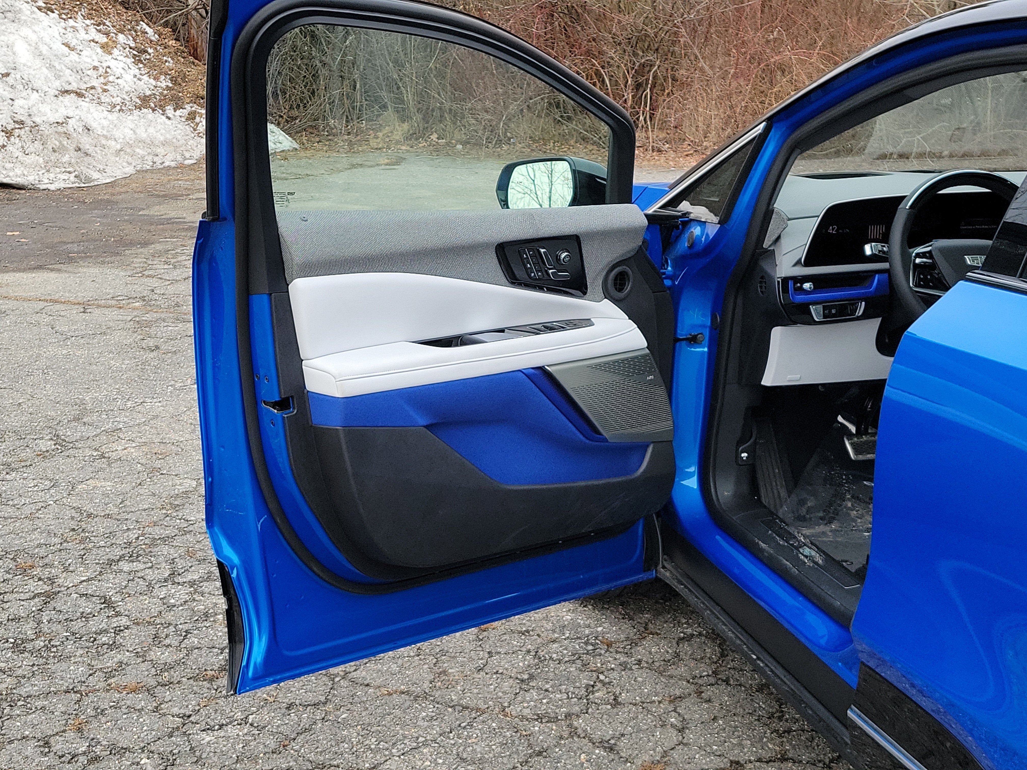 2026 Cadillac OPTIQ Premium Luxury