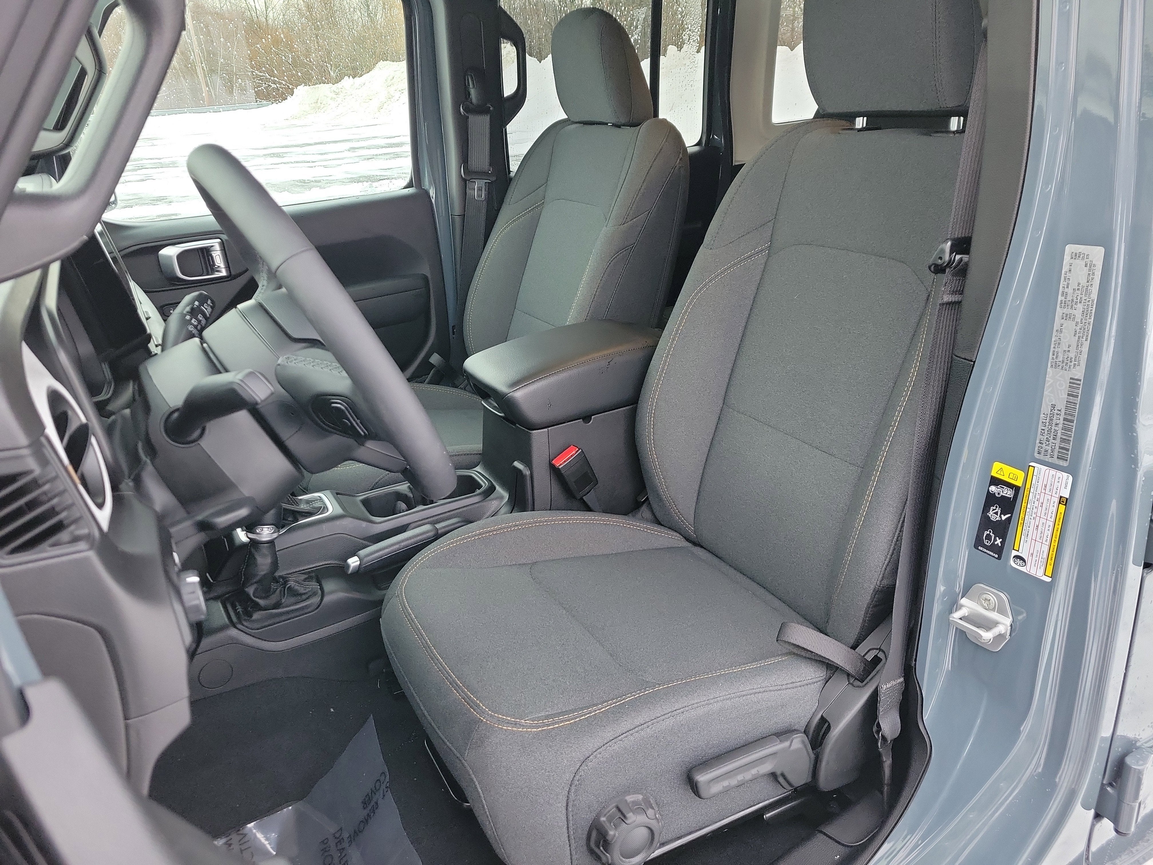 2025 Jeep Wrangler 4-Door Summit 4x4