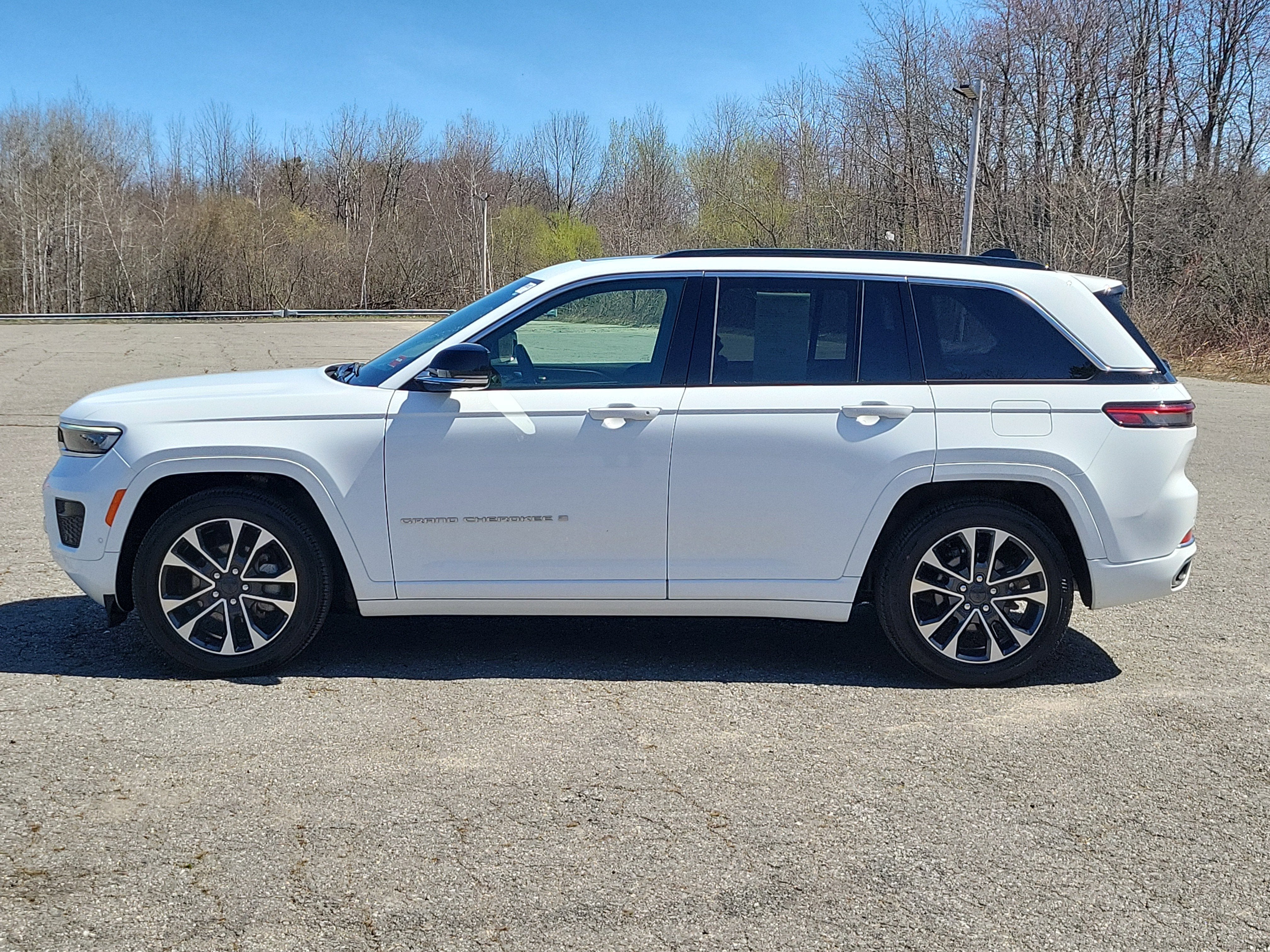 2025 Jeep Grand Cherokee Overland 4x4