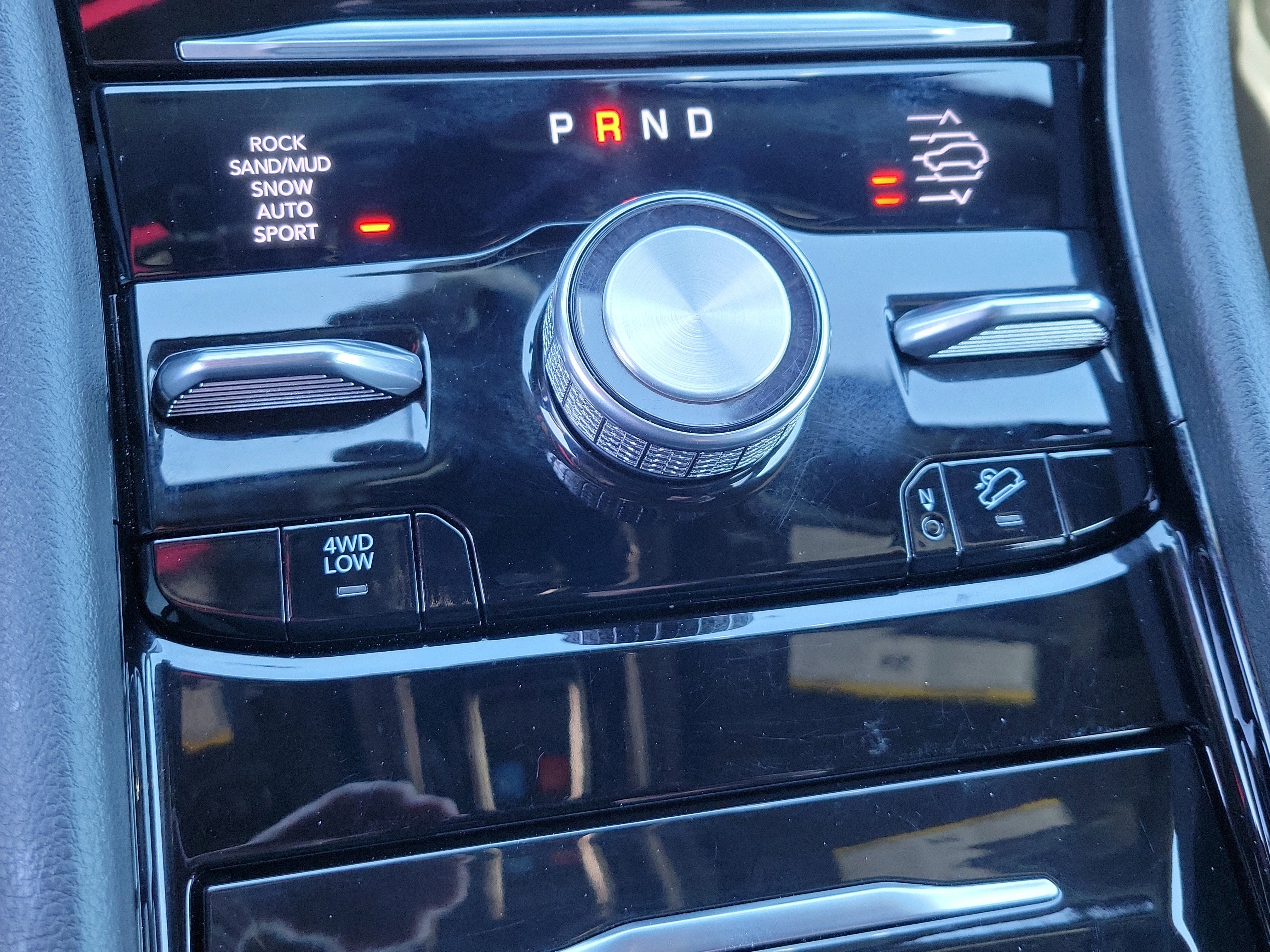 2025 Jeep Grand Cherokee Overland 4x4