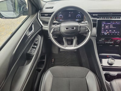 2024 Jeep Grand Cherokee L Altitude 4x2