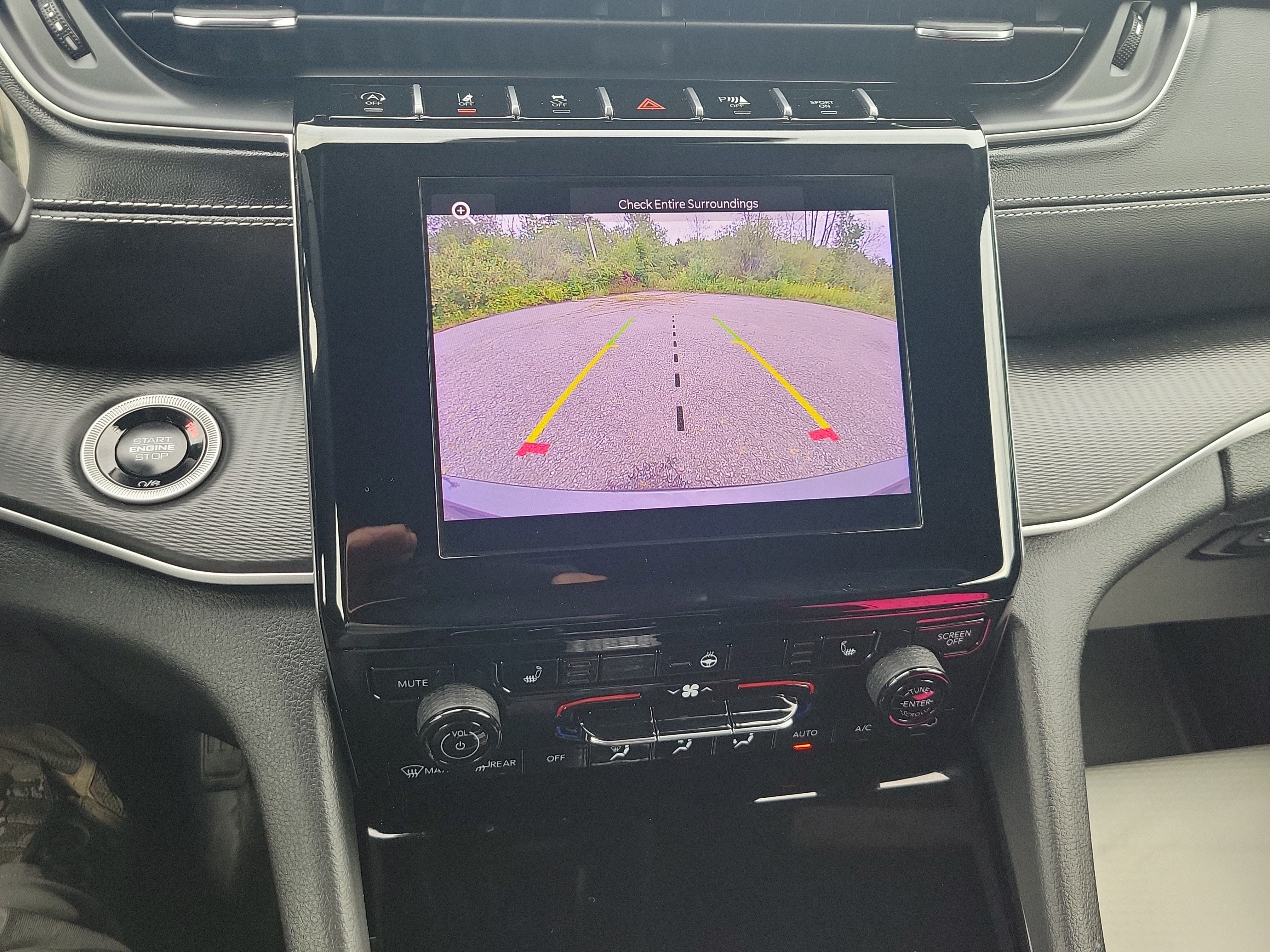 2024 Jeep Grand Cherokee L Altitude 4x2