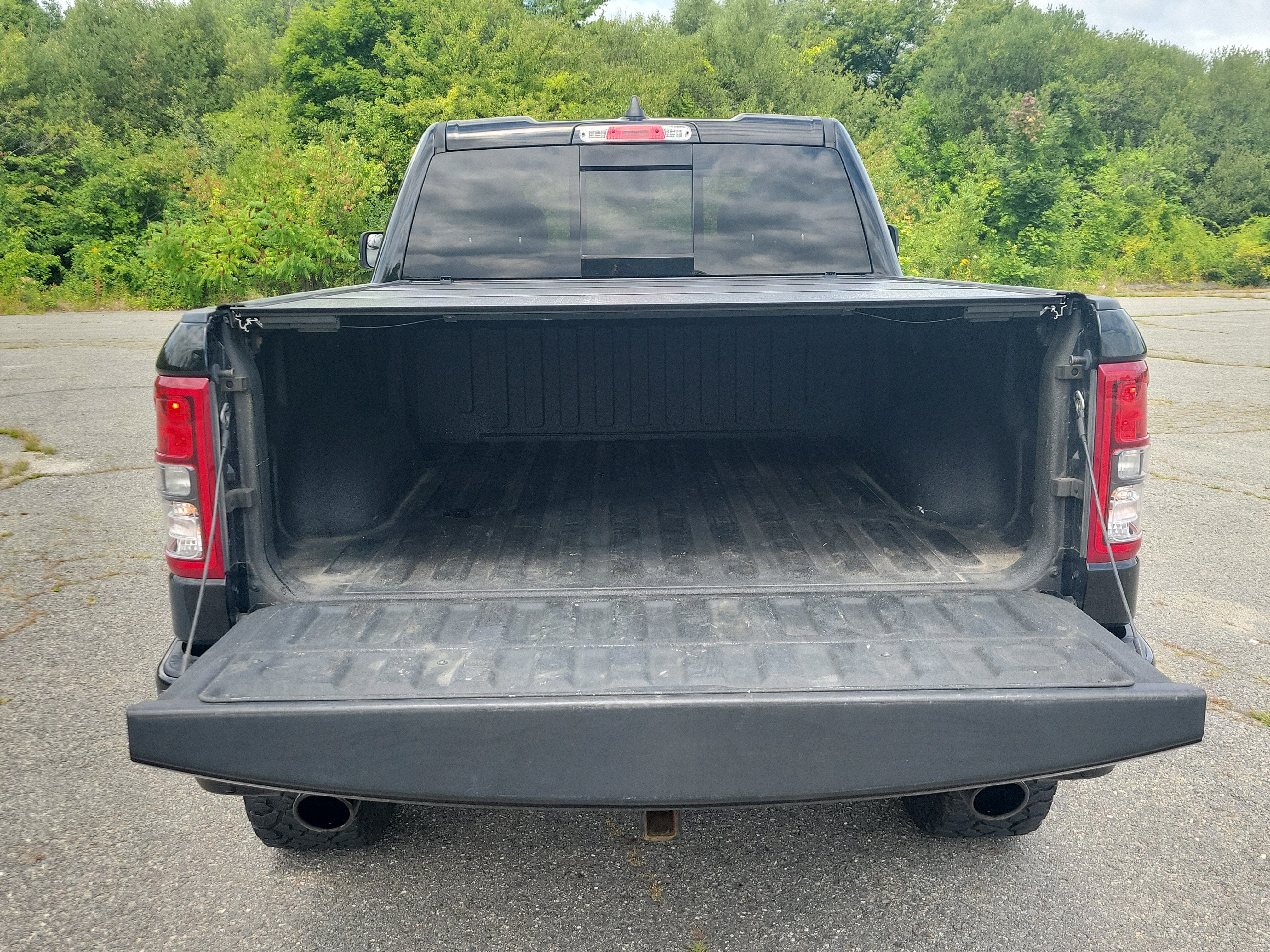 2022 RAM 1500 Big Horn Quad Cab 4x4 6'4" Box