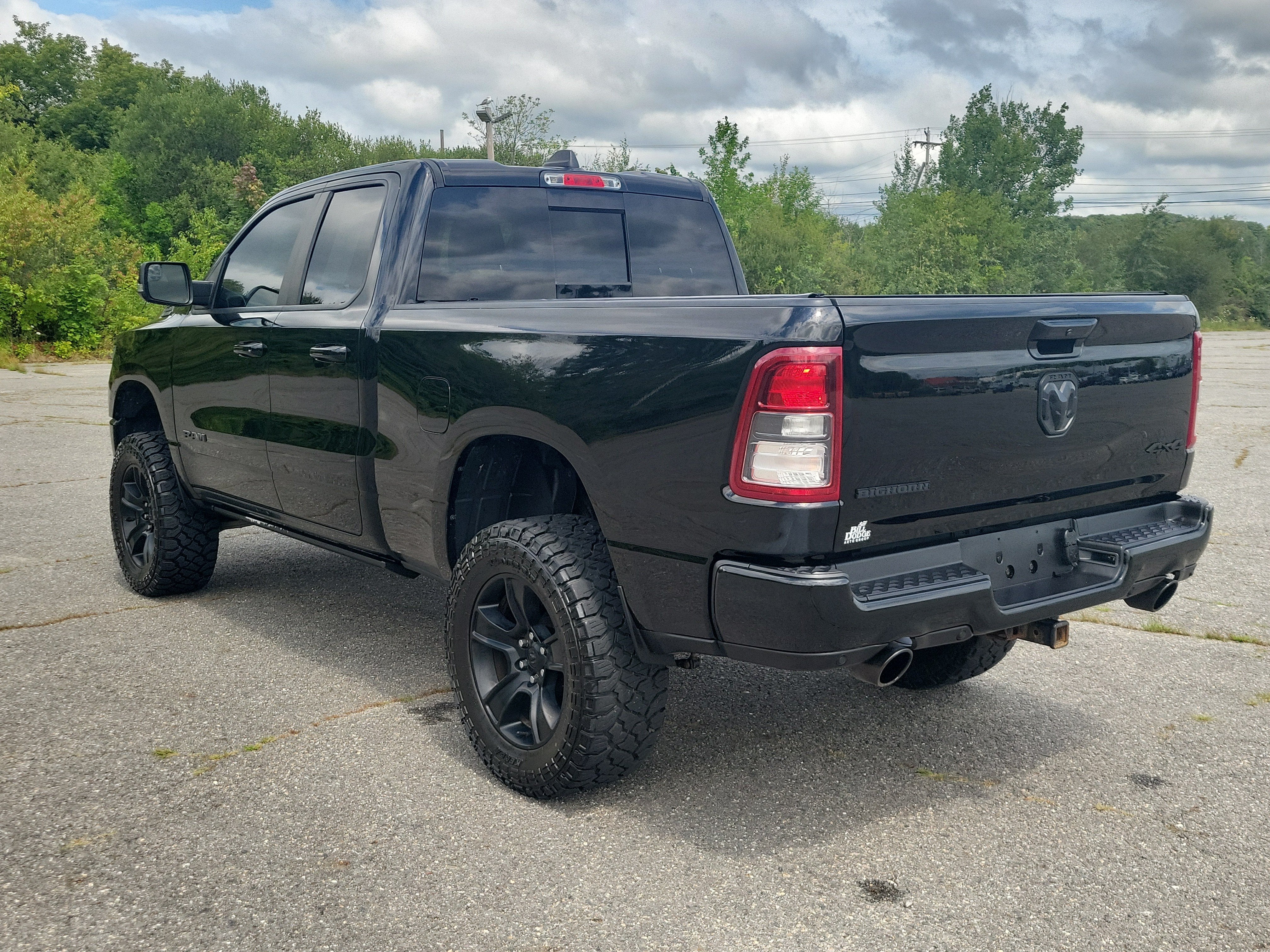 2022 RAM 1500 Big Horn Quad Cab 4x4 6'4" Box