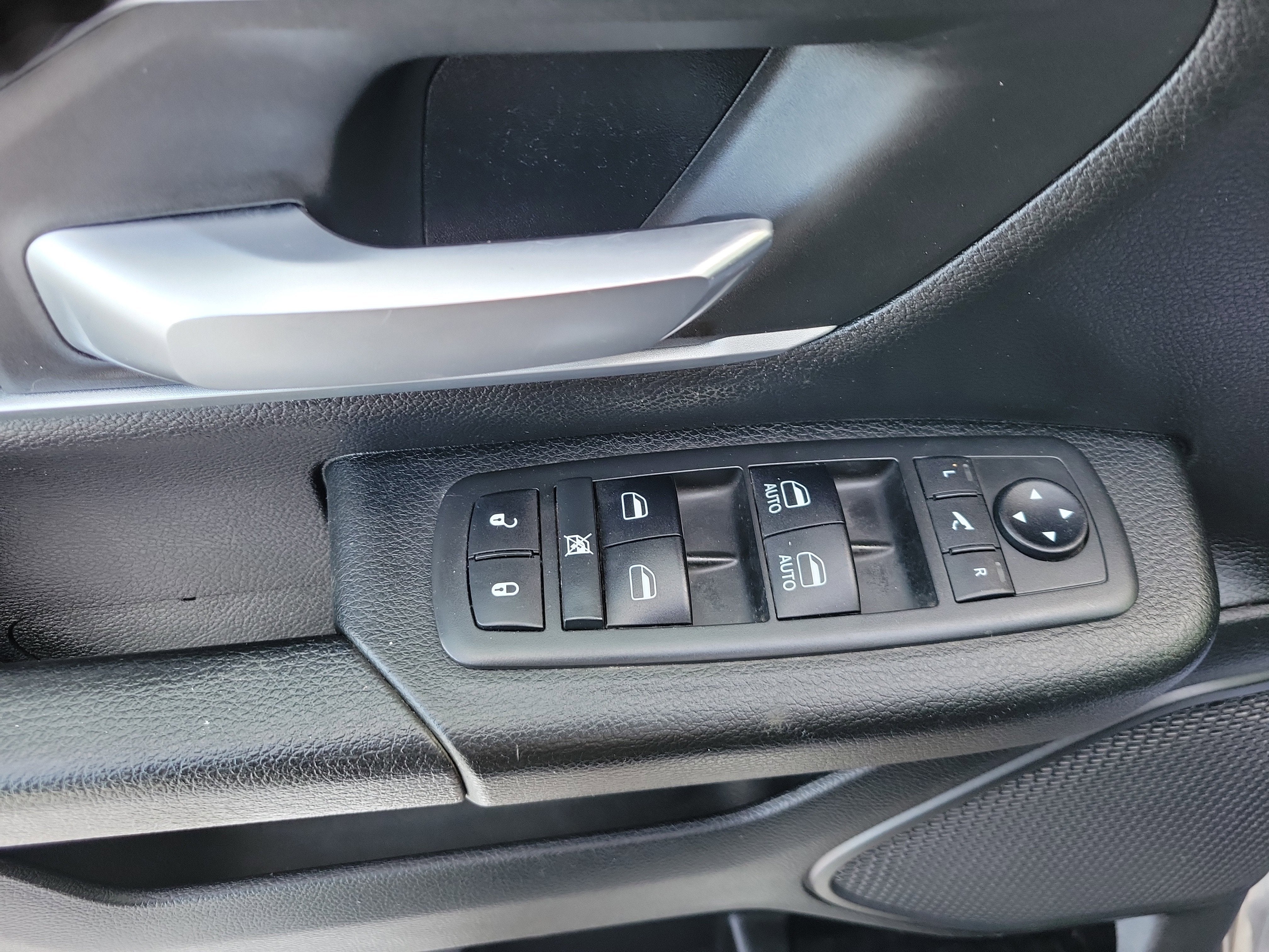 2019 RAM 1500 Big Horn/Lone Star Crew Cab 4x4 5'7" Box