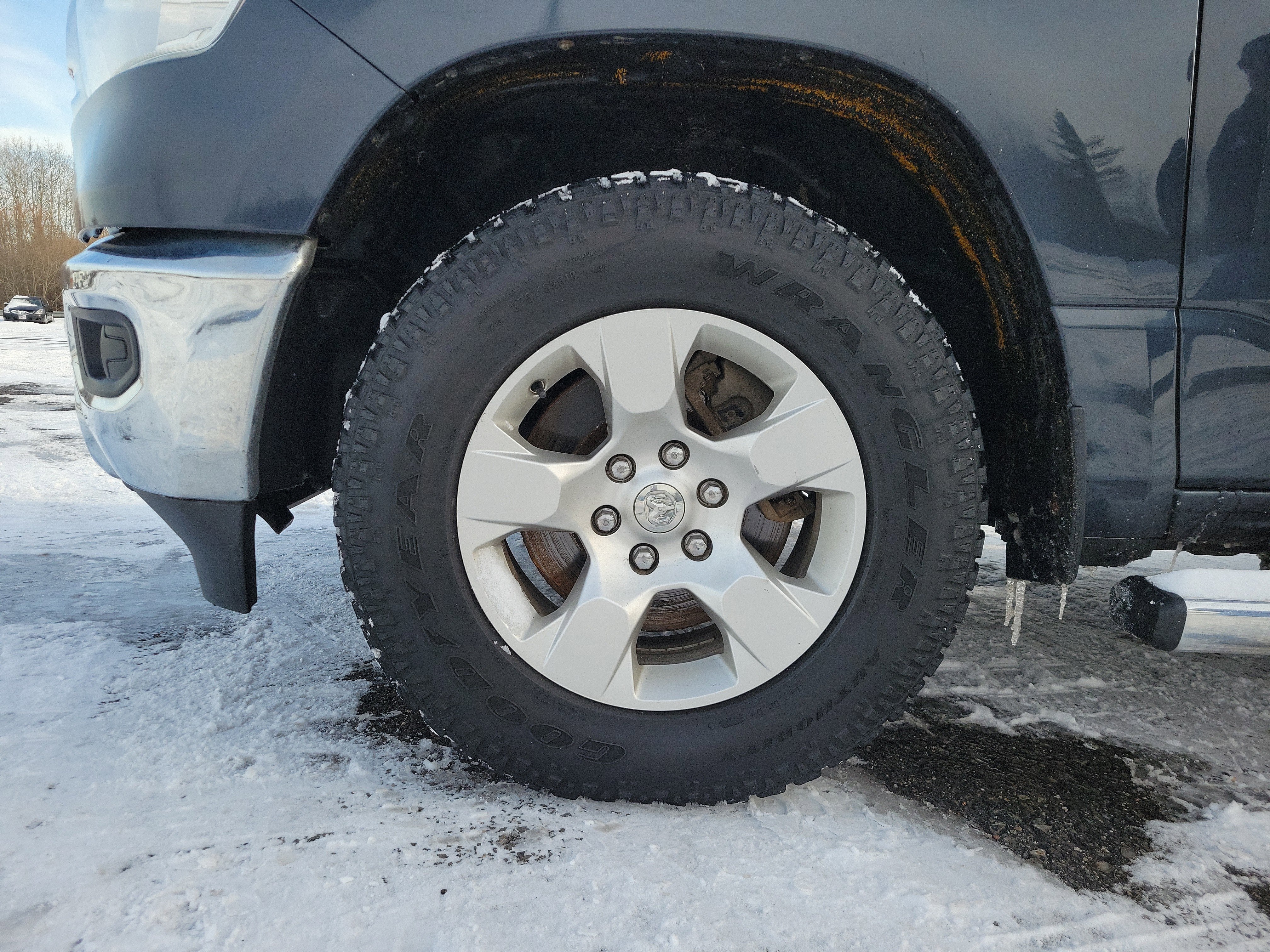 2019 RAM 1500 Big Horn/Lone Star Crew Cab 4x4 5'7" Box