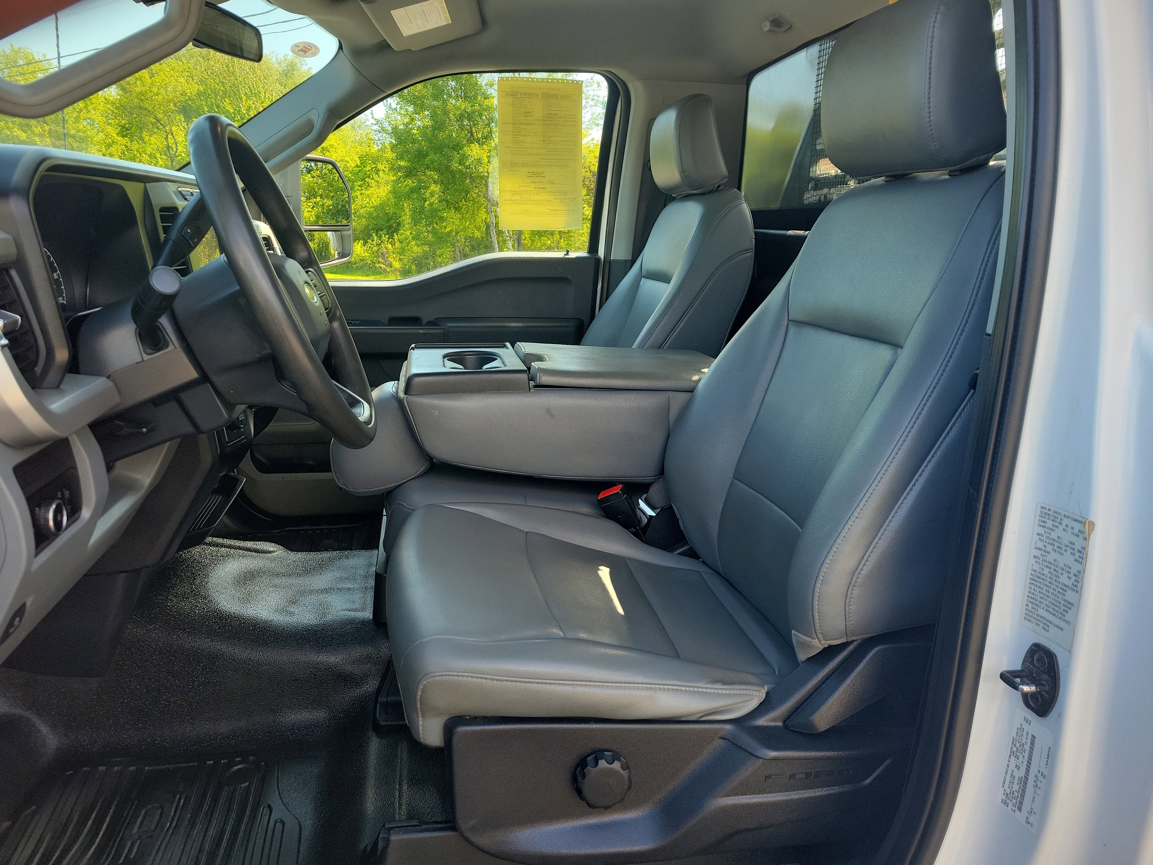 2023 Ford Super Duty F-550 DRW XL