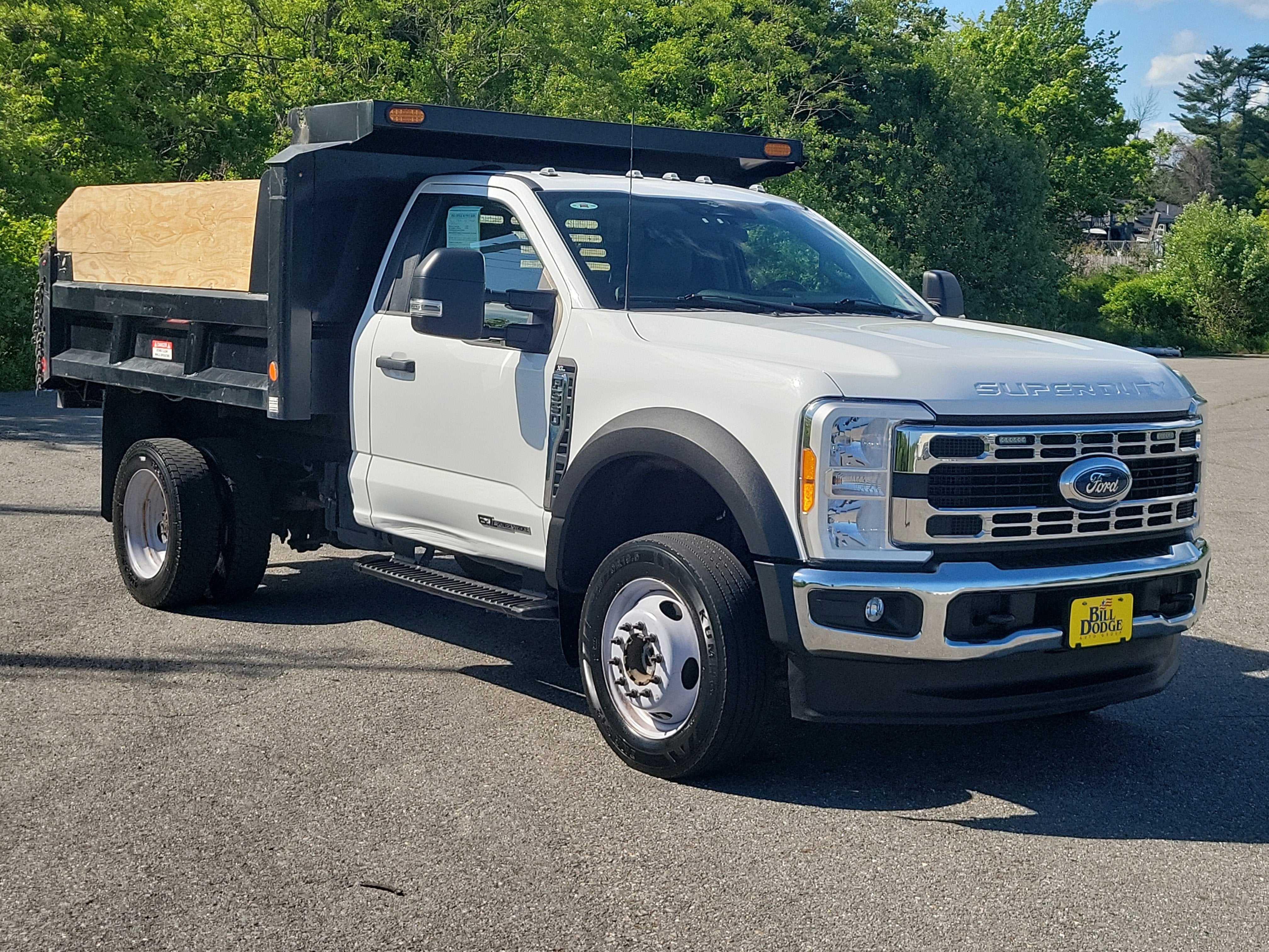 2023 Ford Super Duty F-550 DRW XL