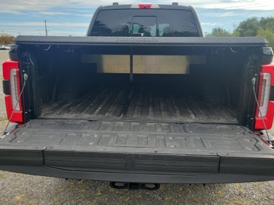 2025 Ford F-350 Platinum