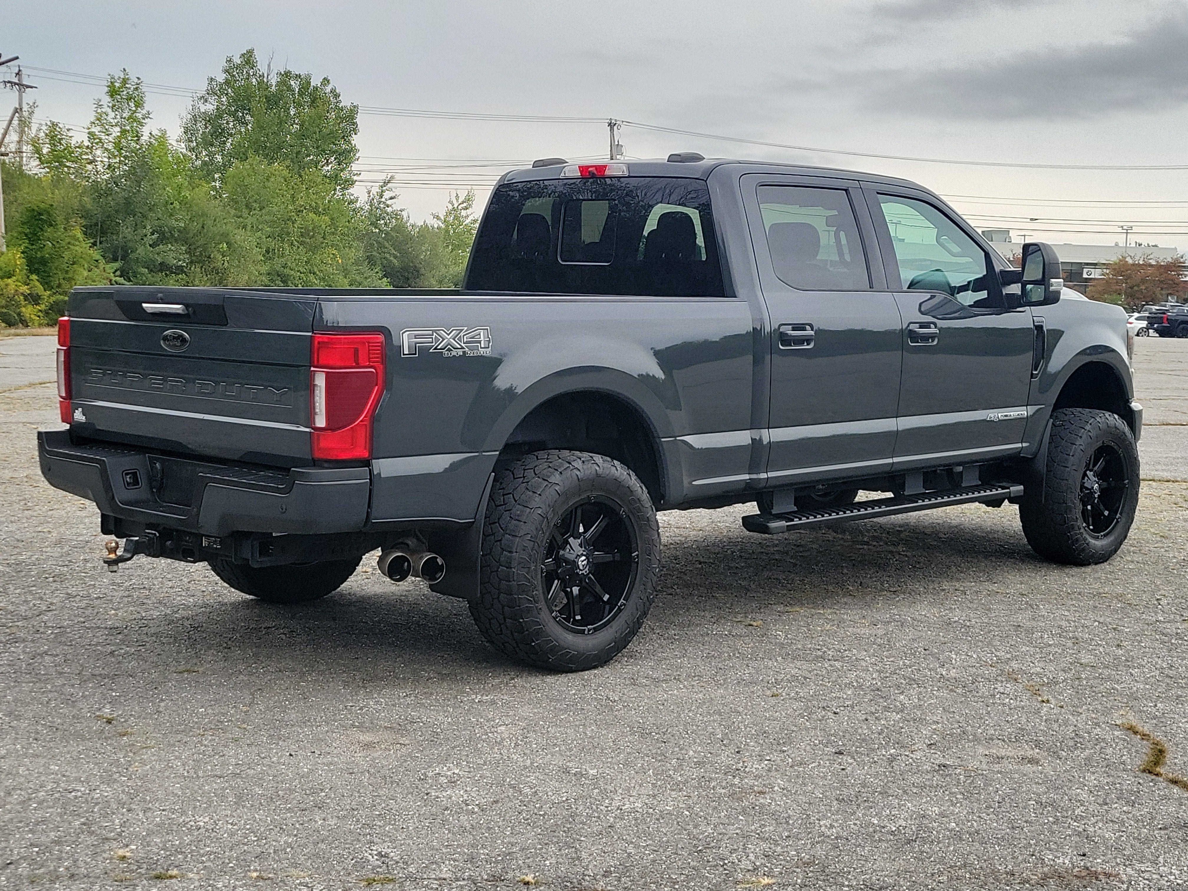 2021 Ford F-350 LARIAT