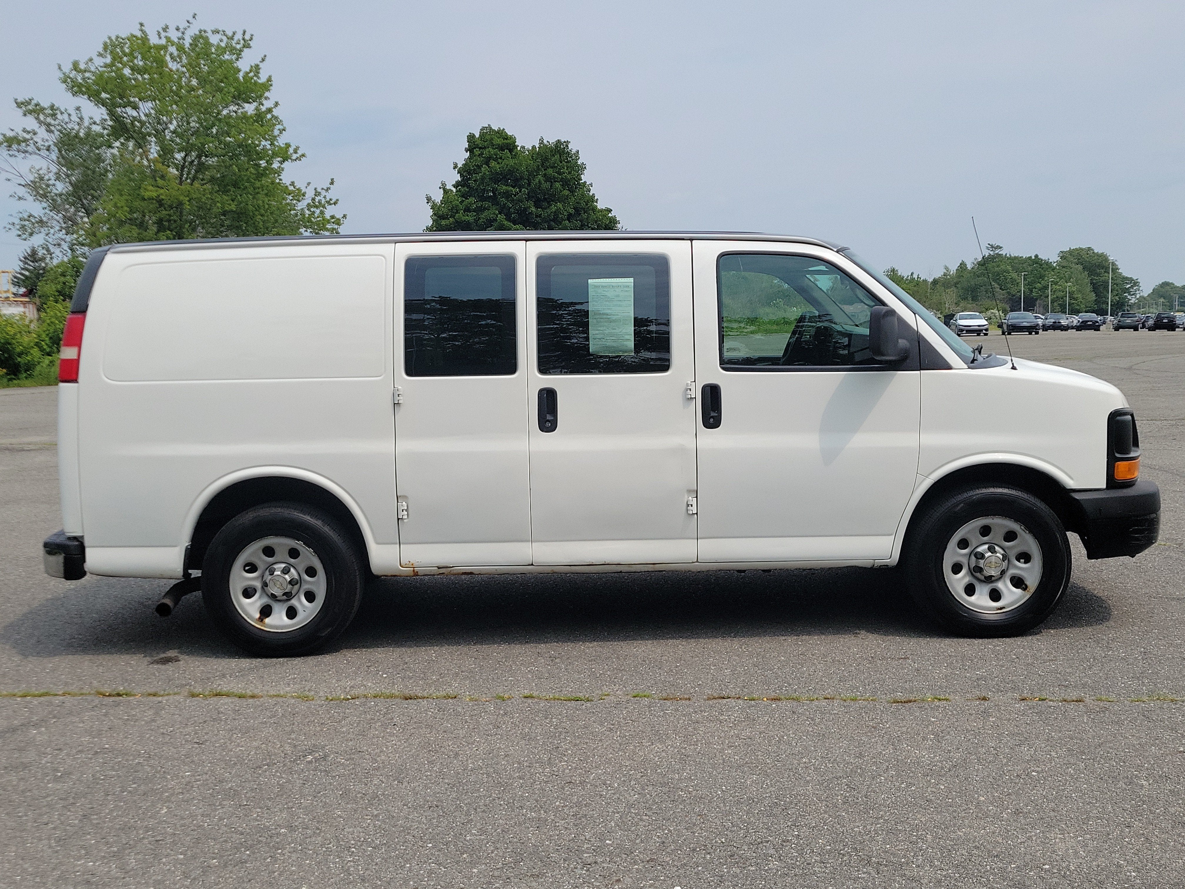 2013 Chevrolet Express Cargo 1500 Work Van