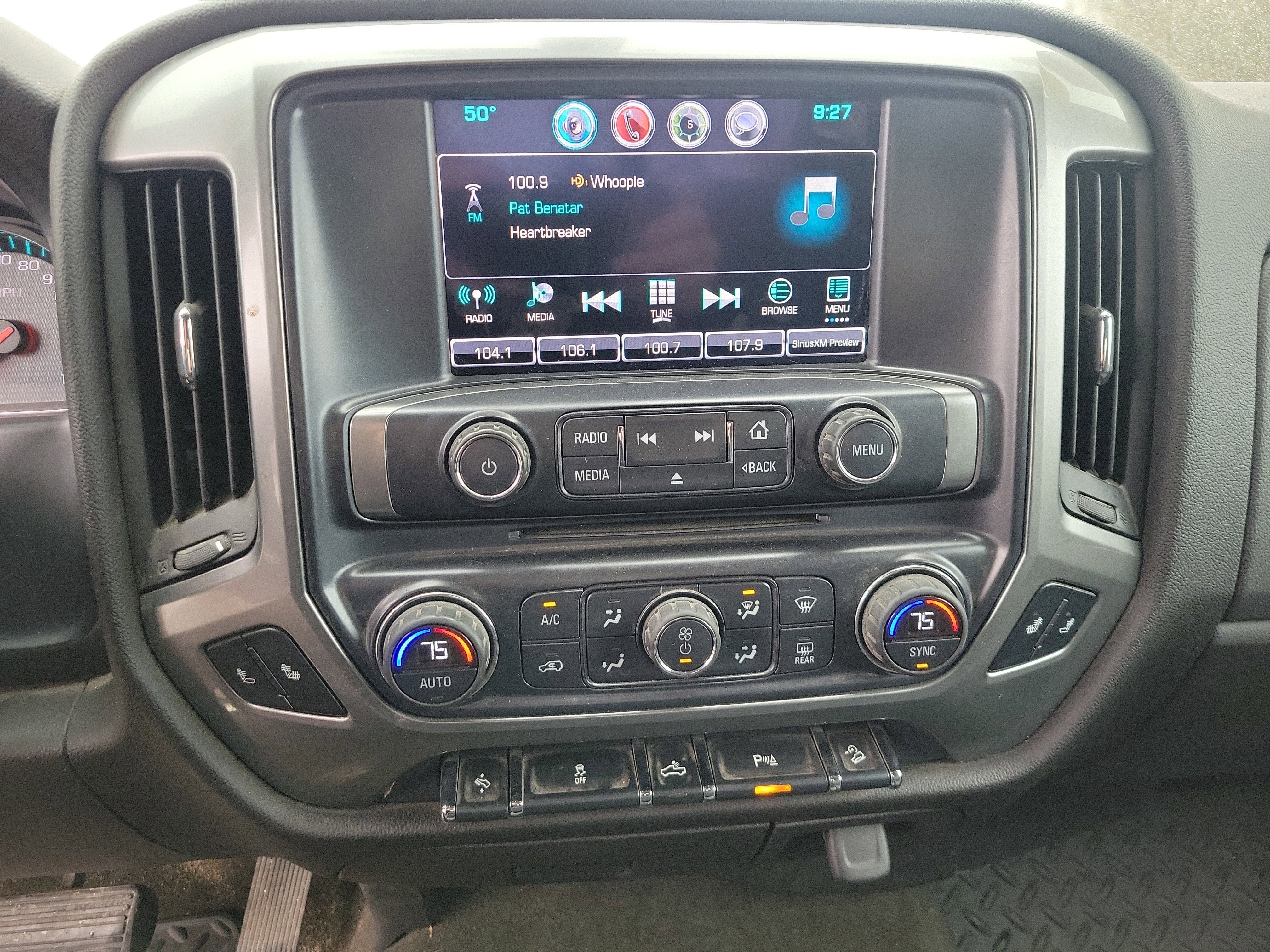 2016 Chevrolet Silverado 1500 LT - Photo 18