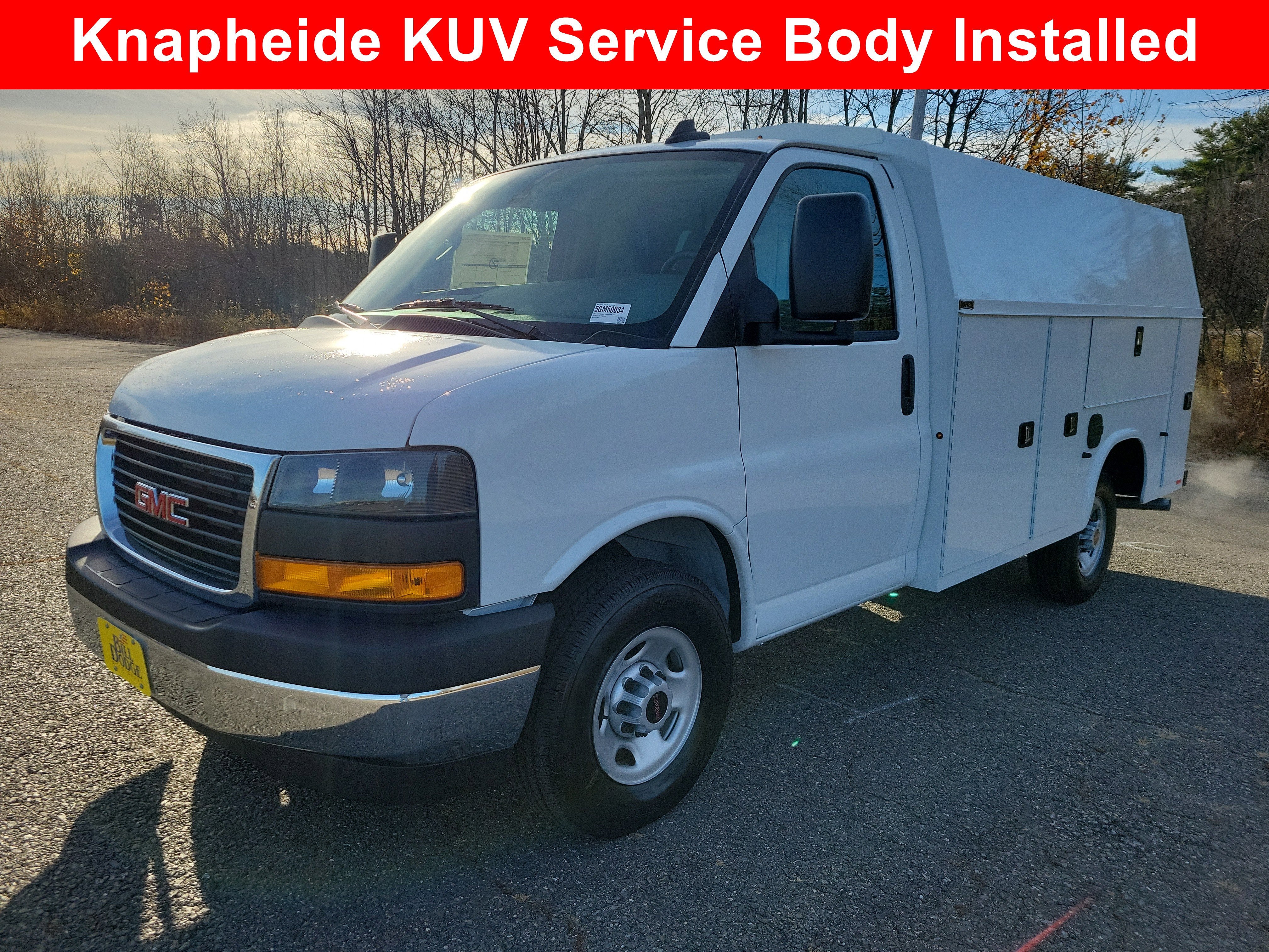 2025 GMC Savana Cutaway 3500 1WT