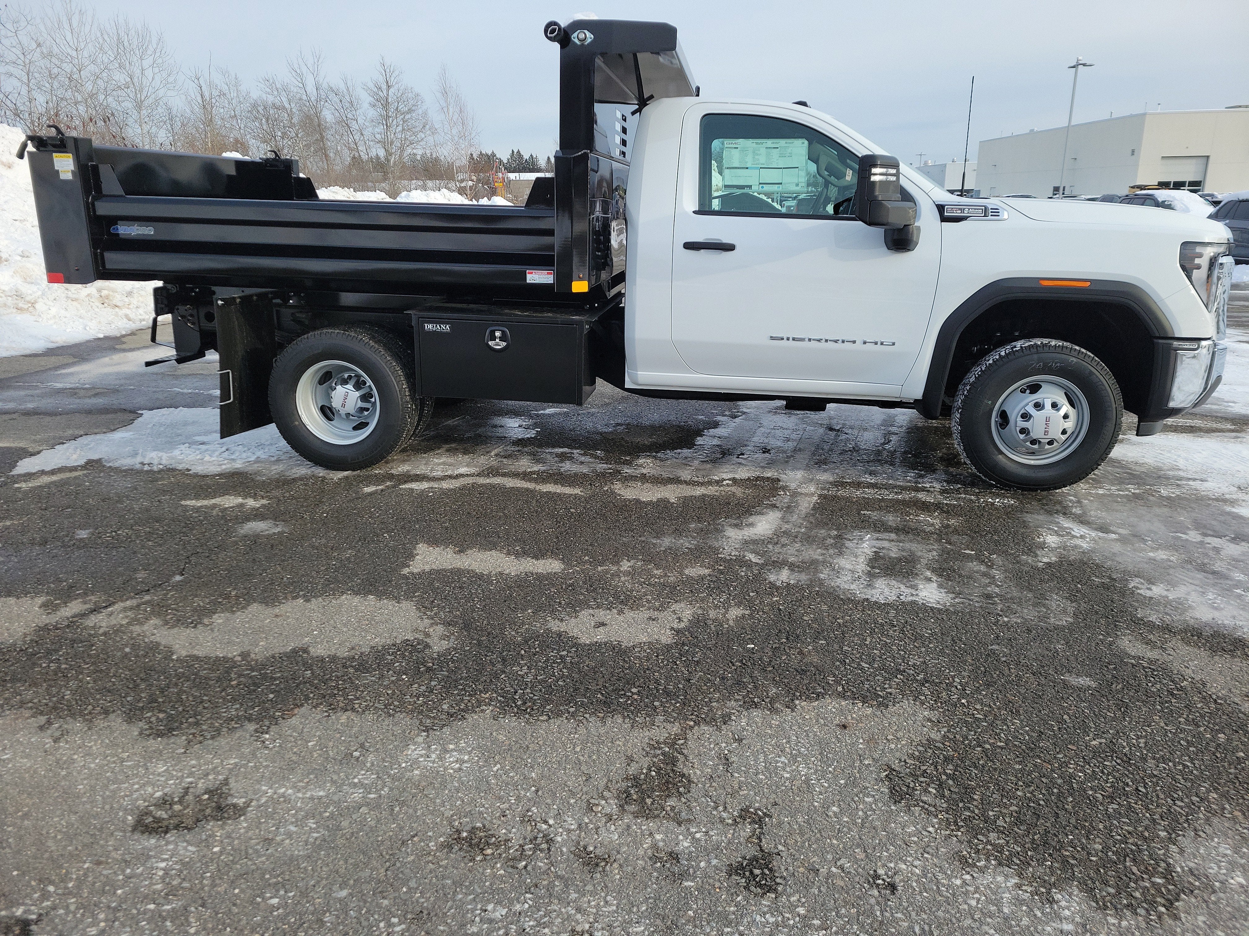 2026 GMC Sierra 3500 HD Chassis Cab Pro