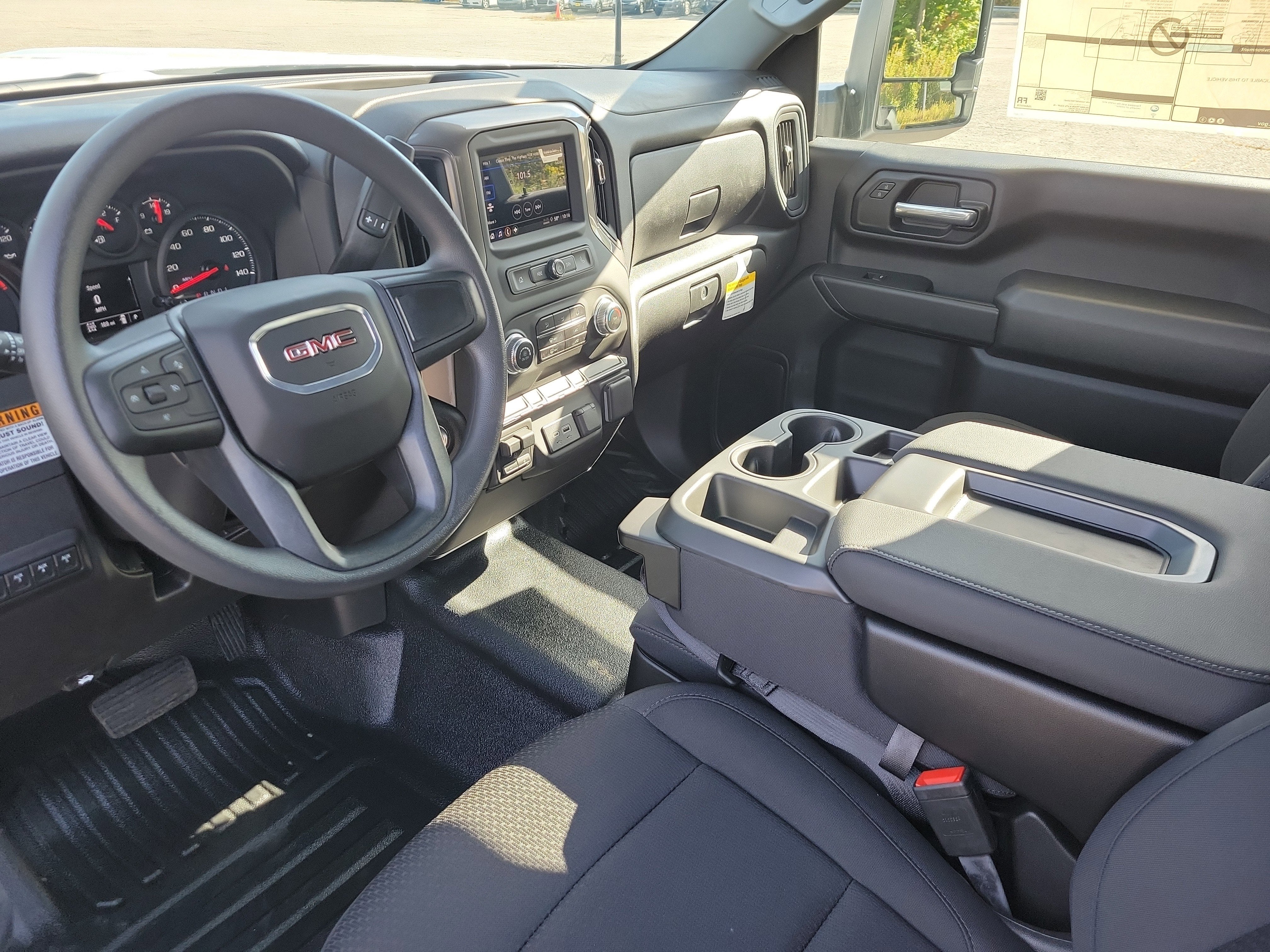 2025 GMC Sierra 3500 HD Chassis Cab Pro