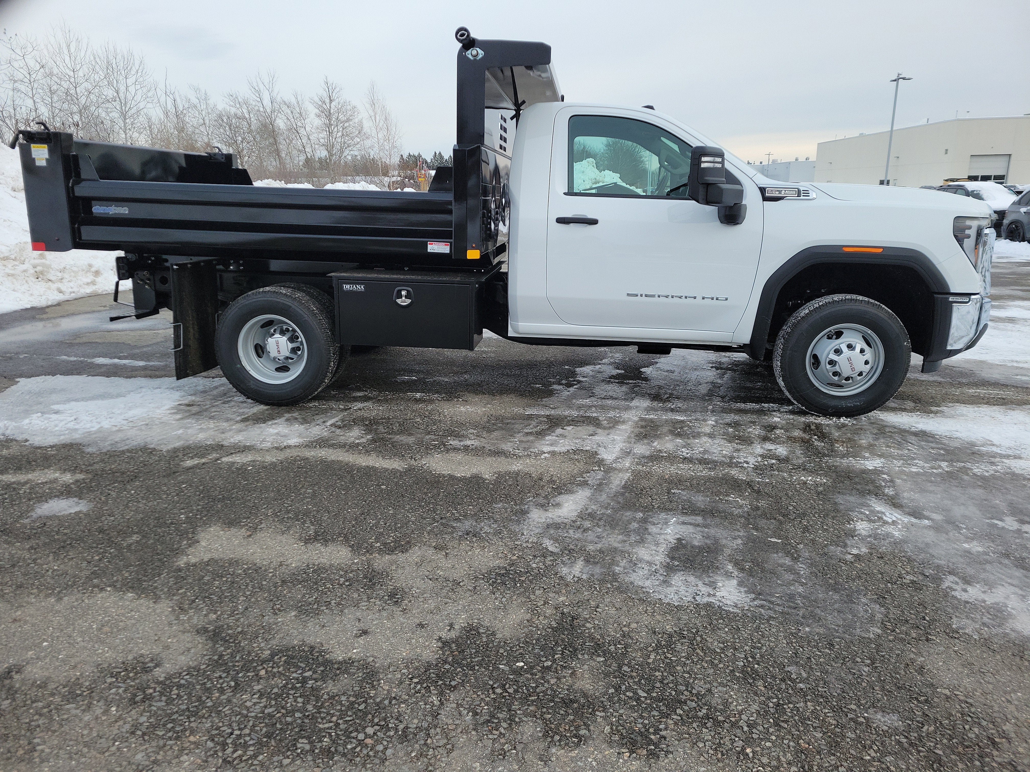 2026 GMC Sierra 3500 HD Chassis Cab Pro