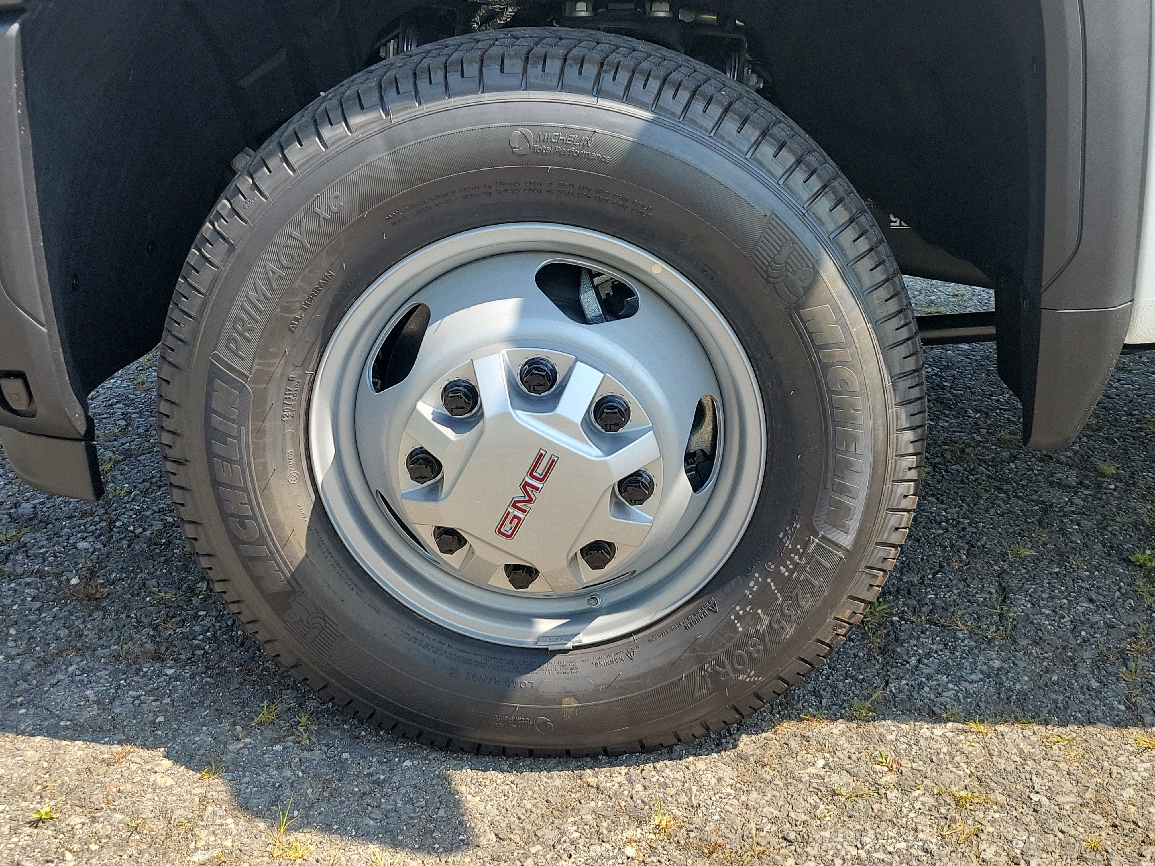 2026 GMC Sierra 3500 HD Chassis Cab Pro