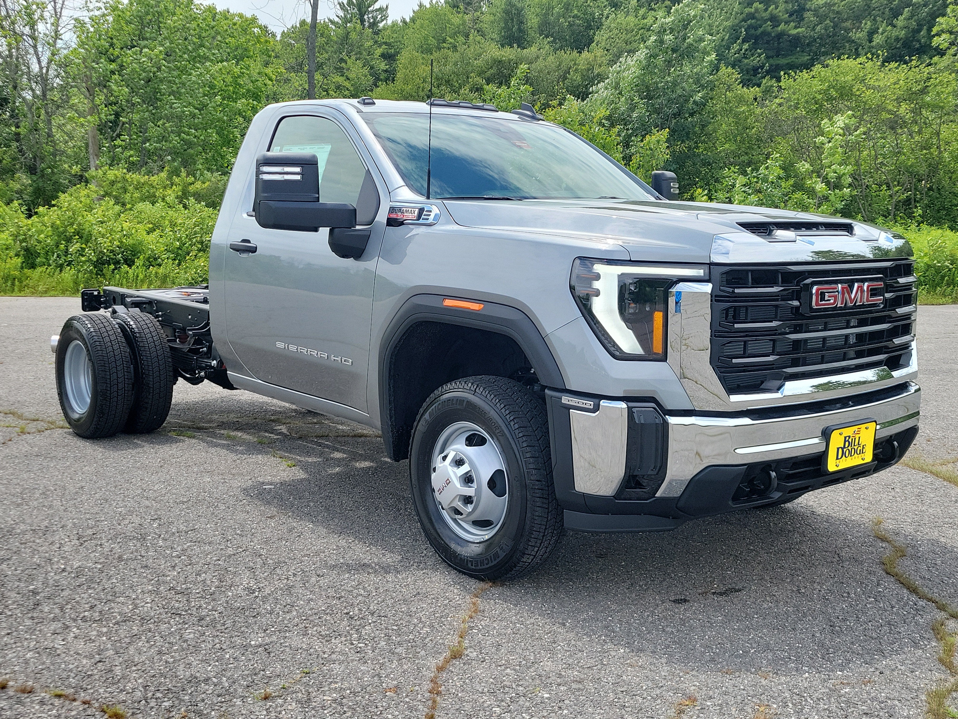 2026 GMC Sierra 3500 HD Chassis Cab Pro
