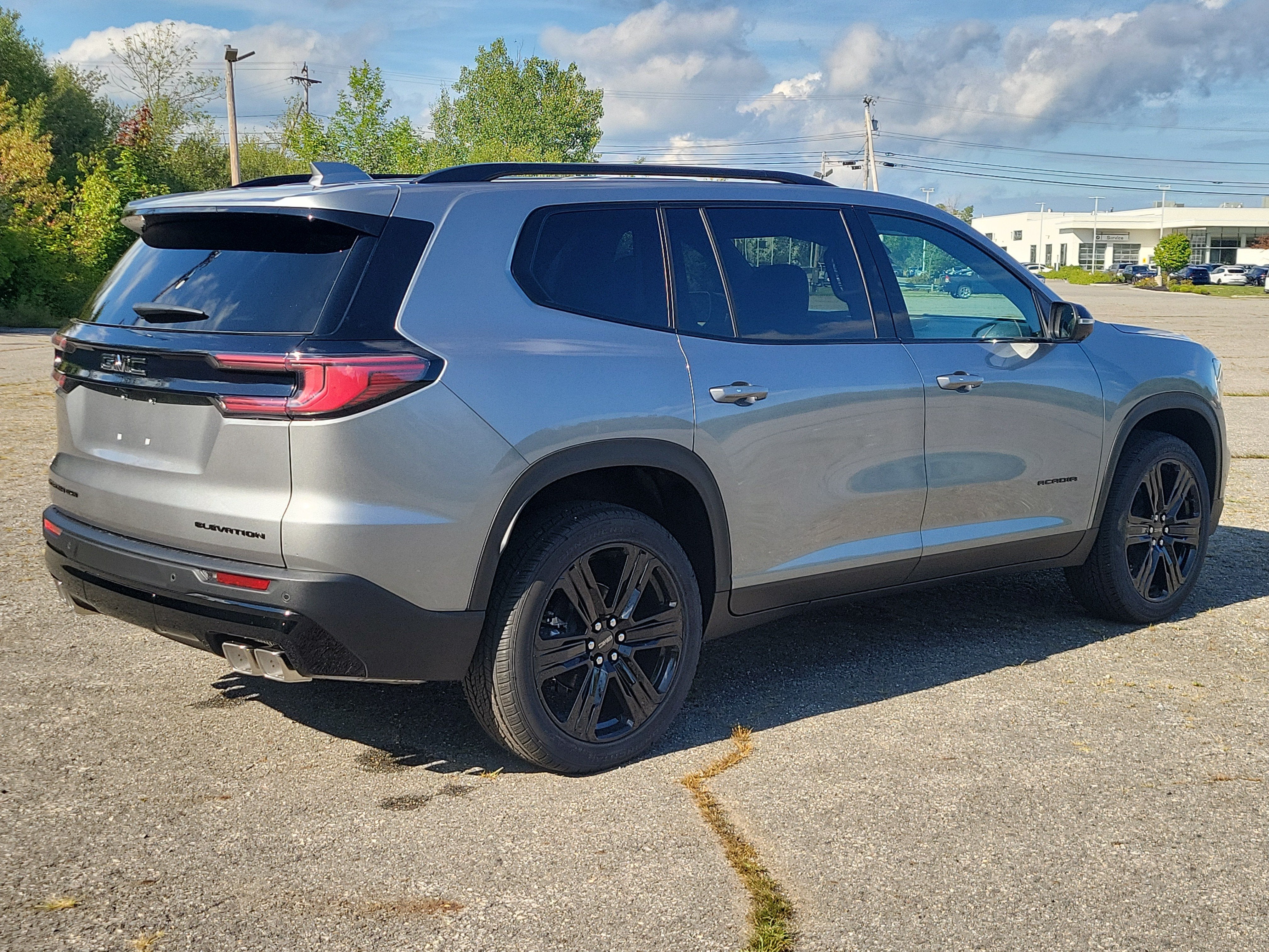 2027 GMC Acadia Elevation