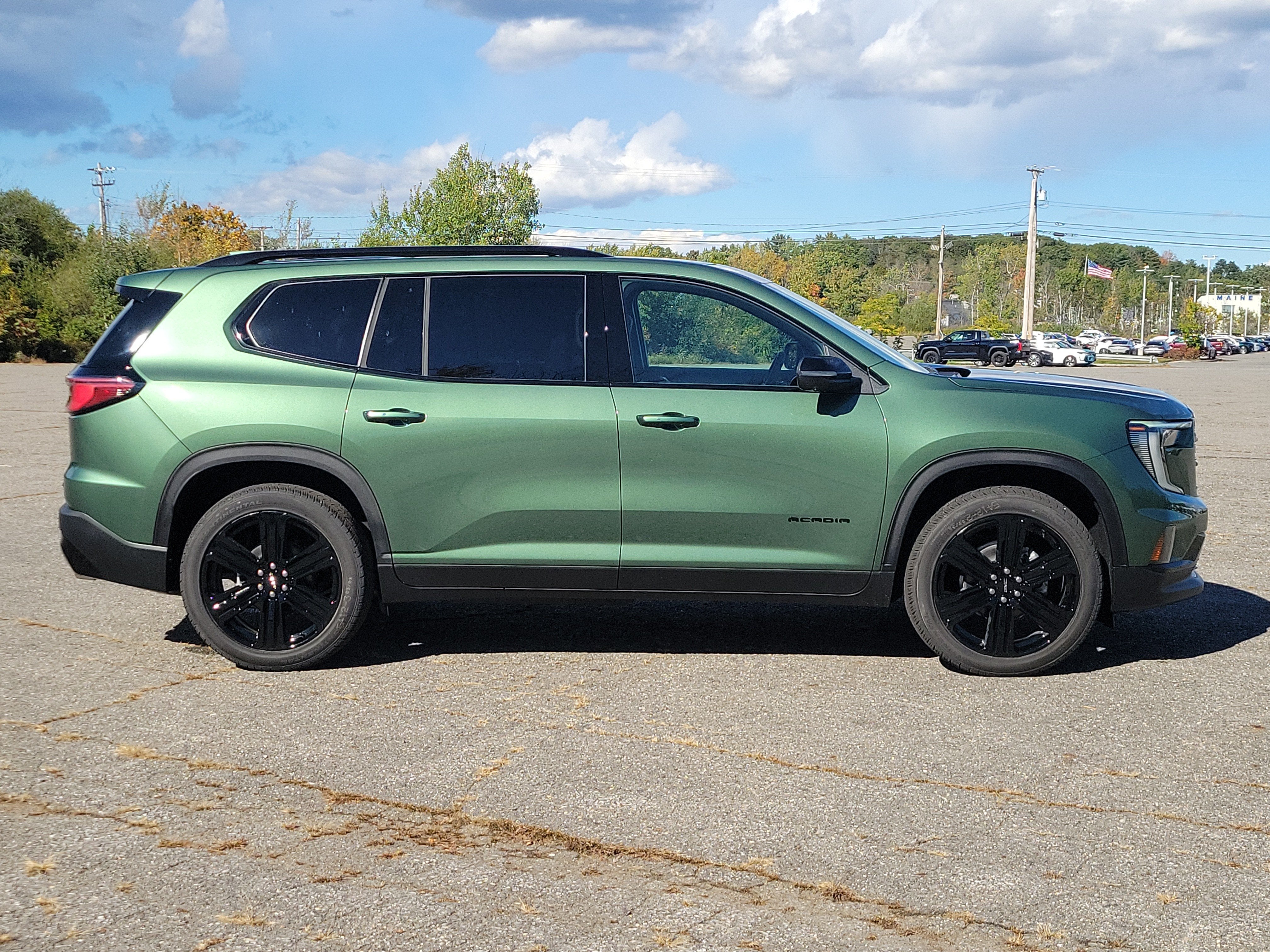 2027 GMC Acadia Elevation