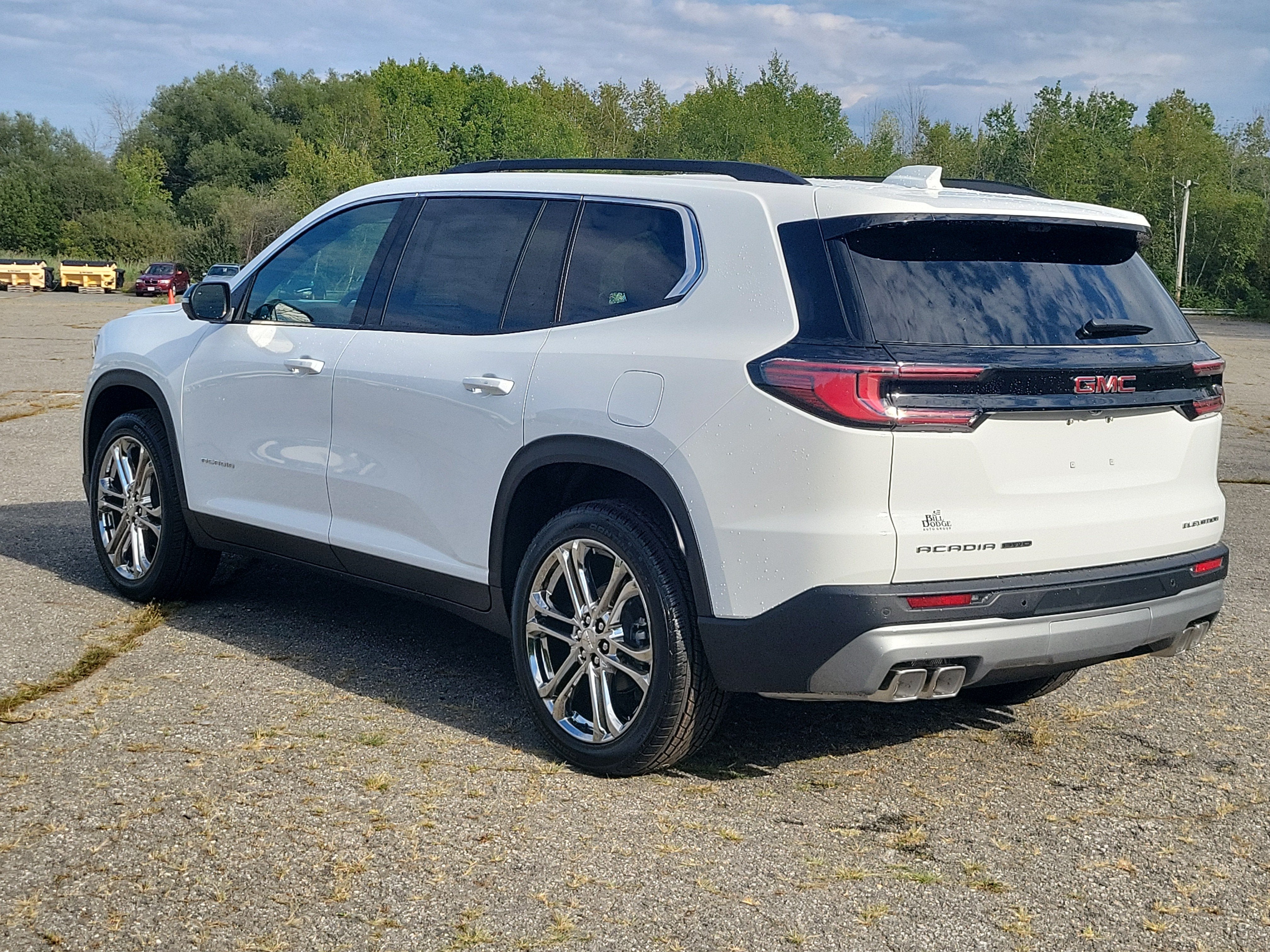2027 GMC Acadia Elevation