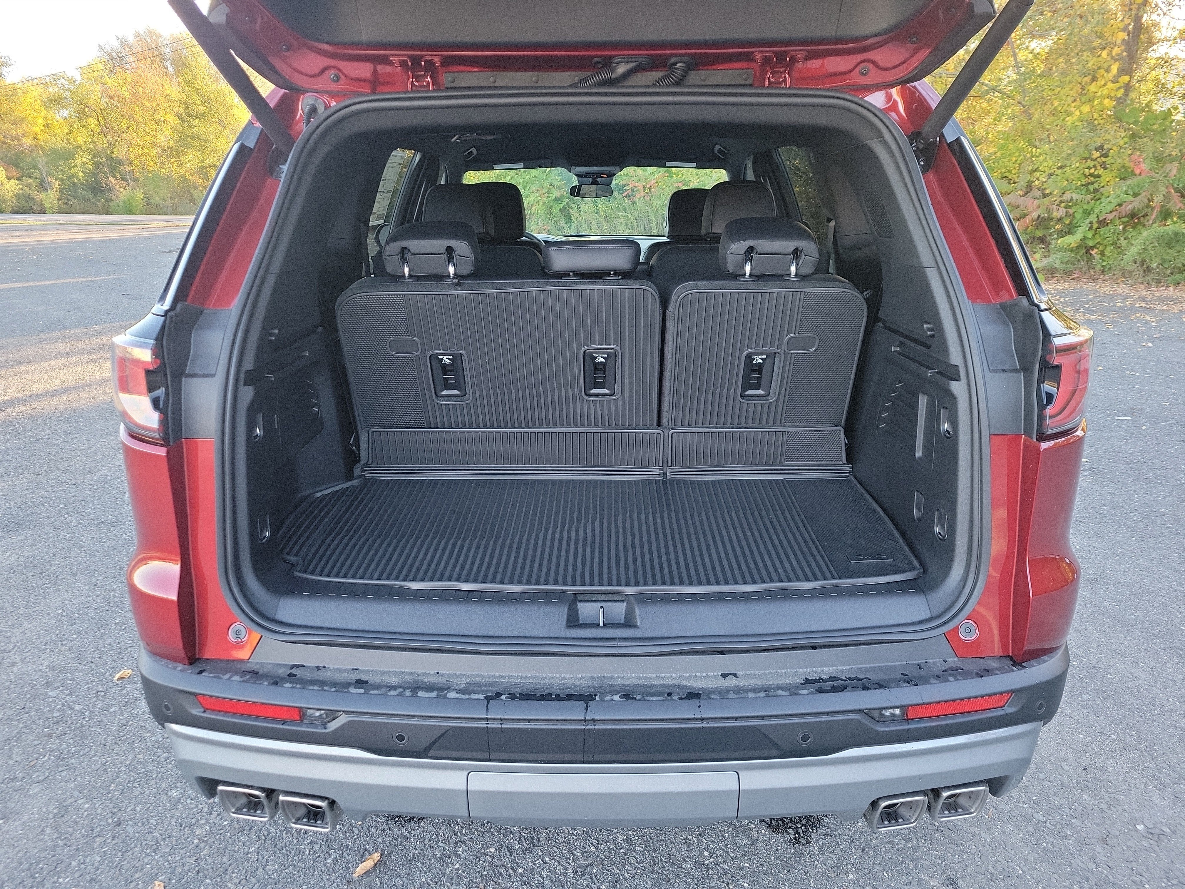 2027 GMC Acadia Elevation
