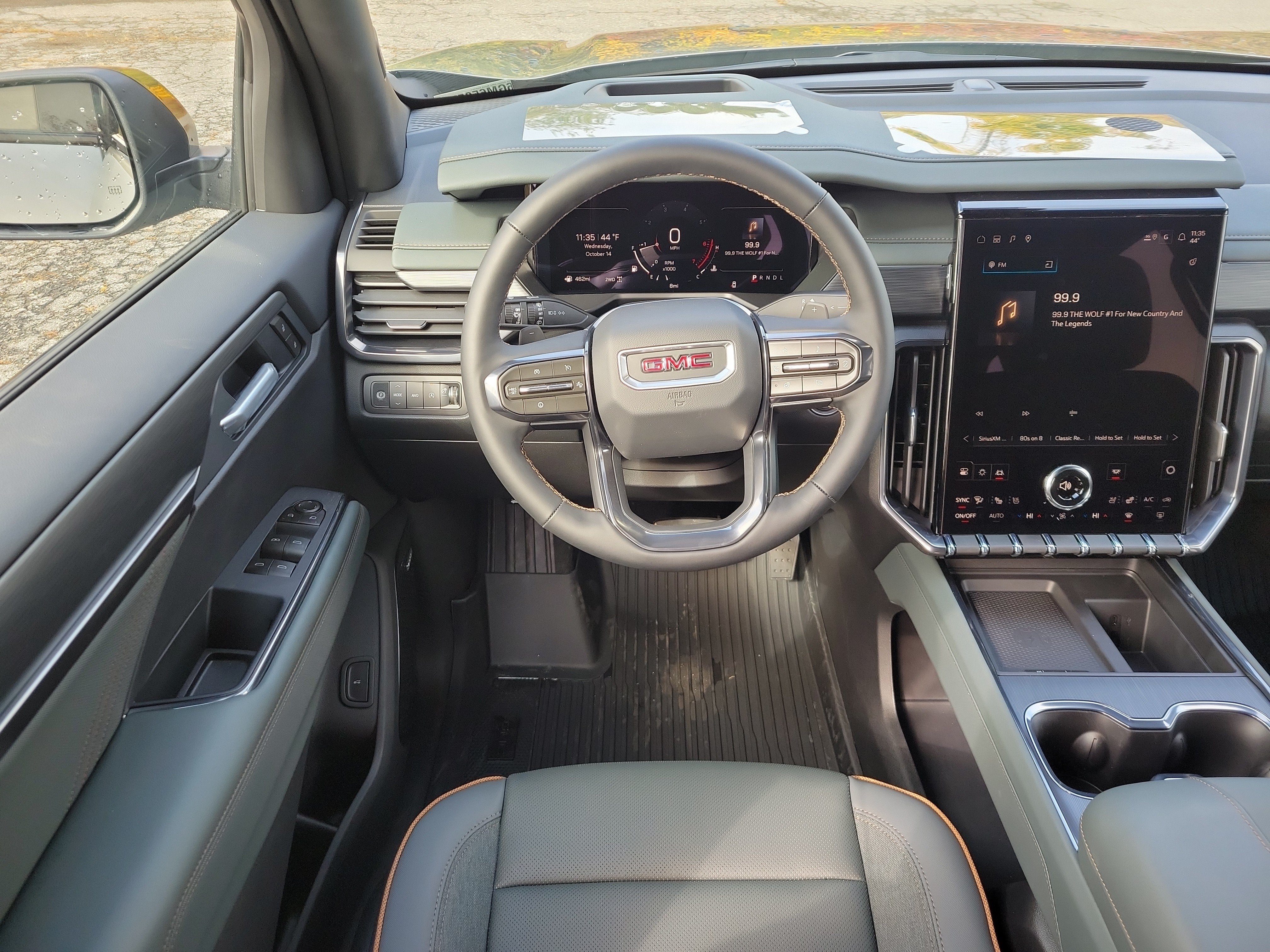 2027 GMC Acadia AT4