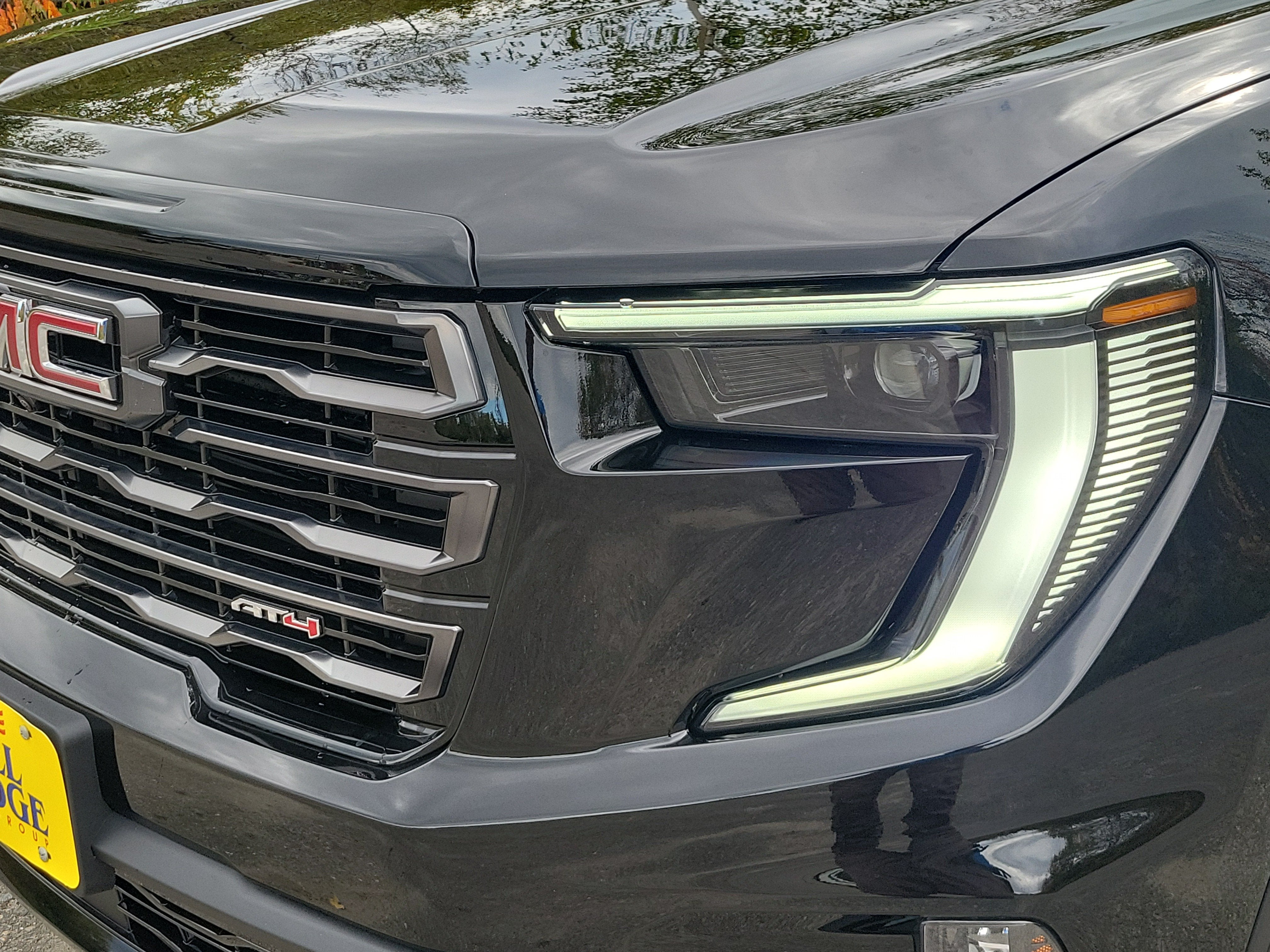 2027 GMC Acadia AT4