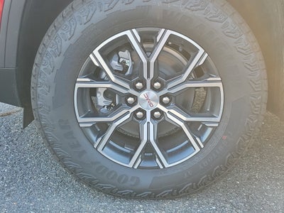2027 GMC Acadia AT4
