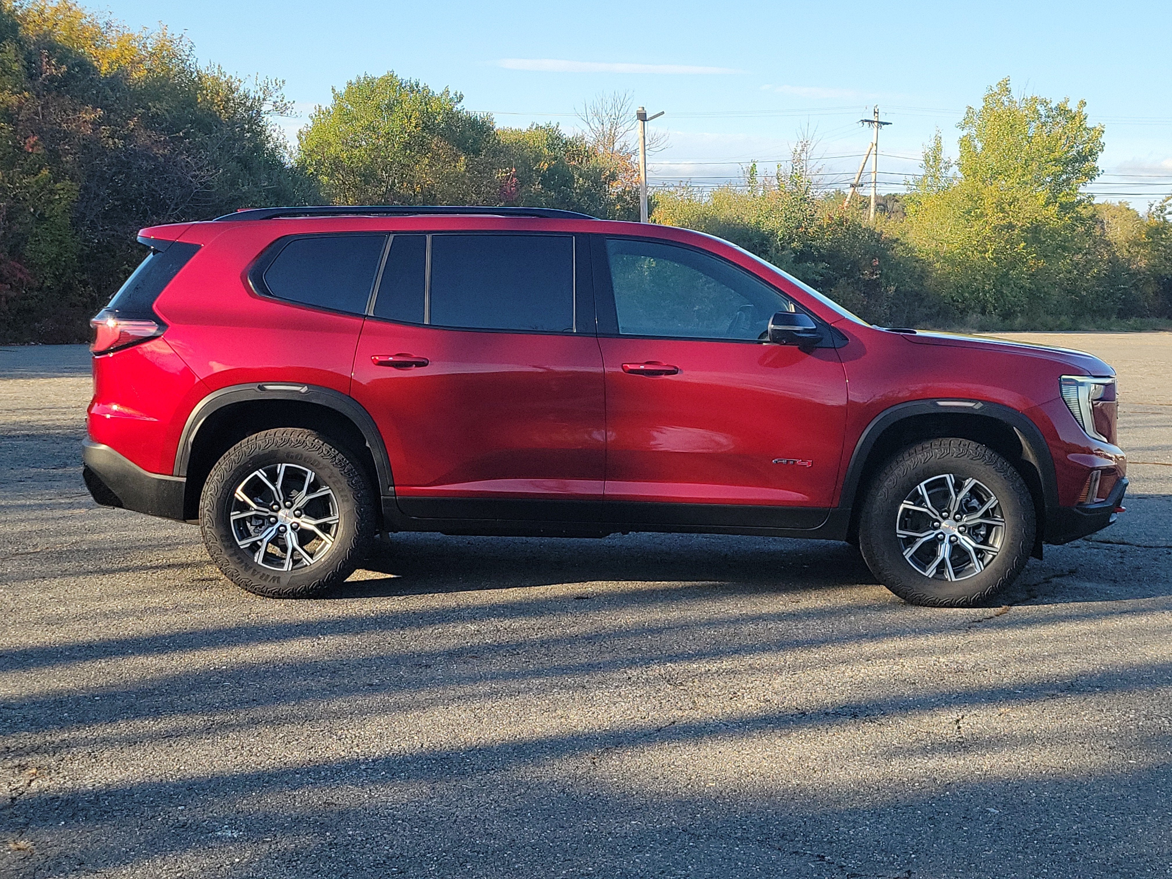 2027 GMC Acadia AT4