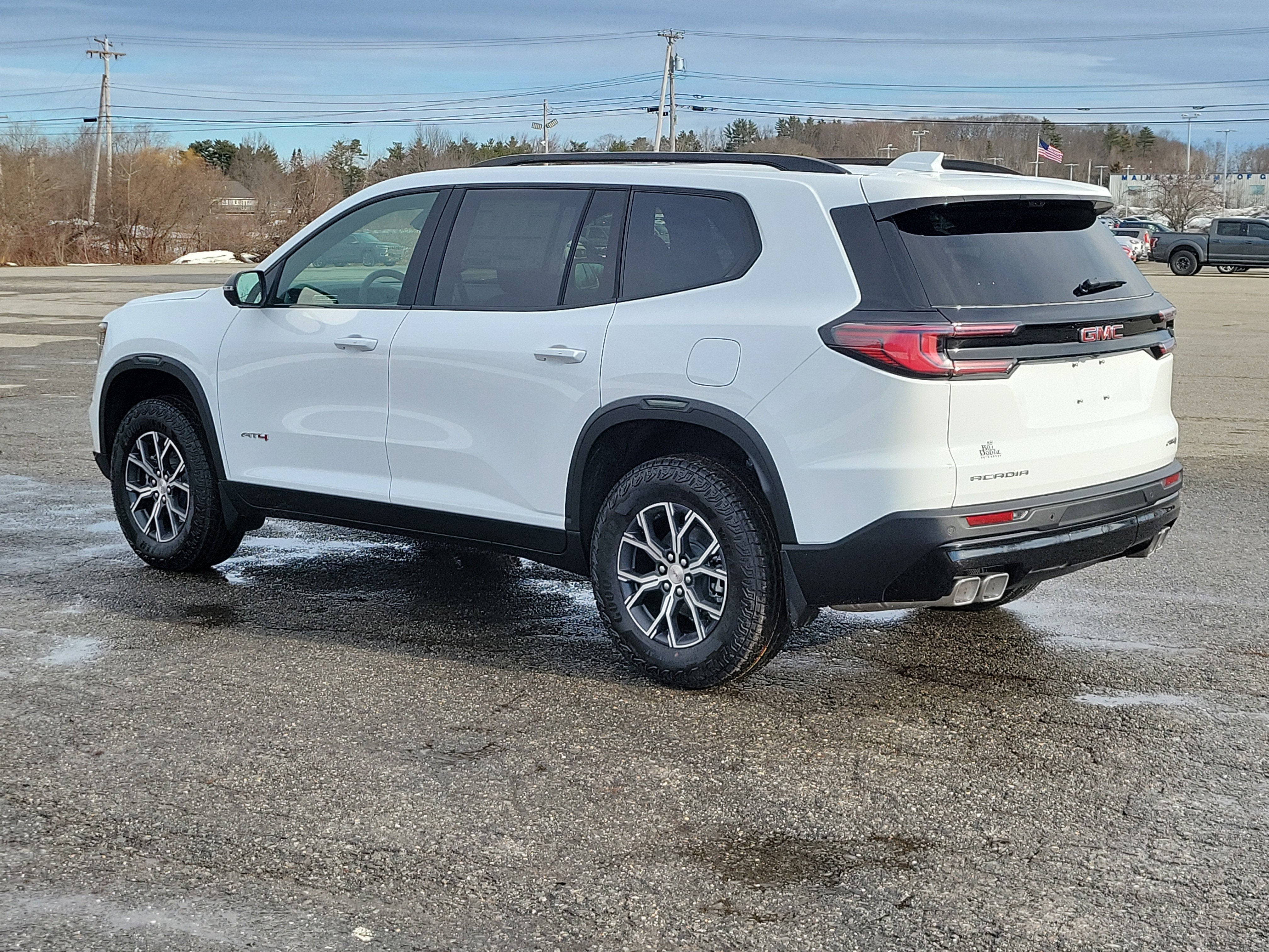 2026 GMC Acadia AT4