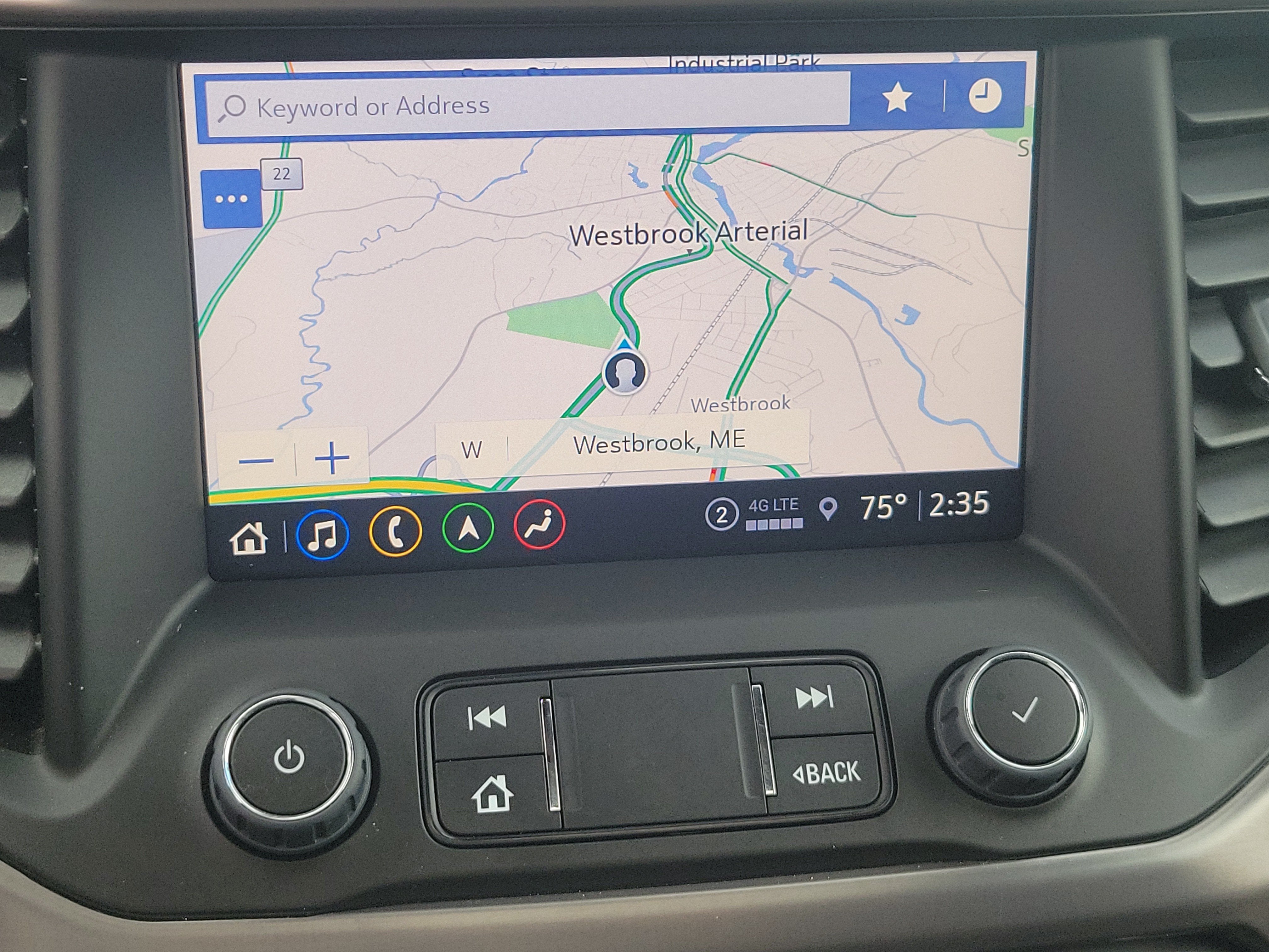 2023 GMC Acadia AT4